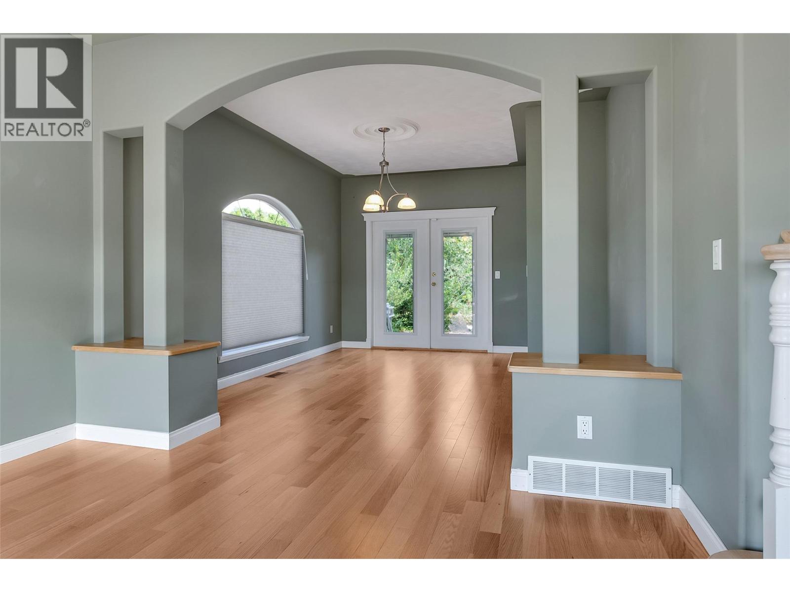 2317 Teal Place Property Photo 12