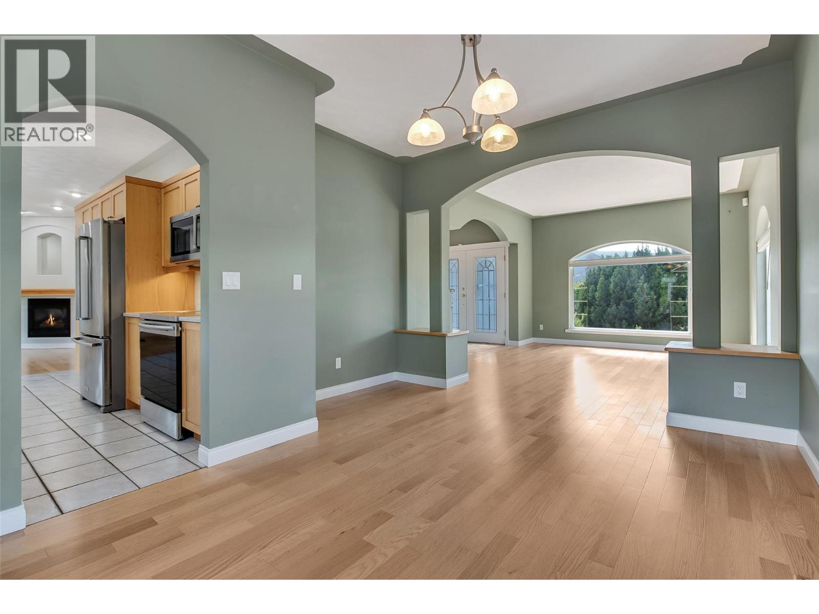 2317 Teal Place Property Photo 13