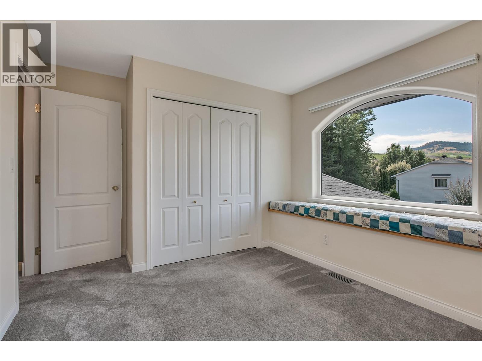 2317 Teal Place Property Photo 24