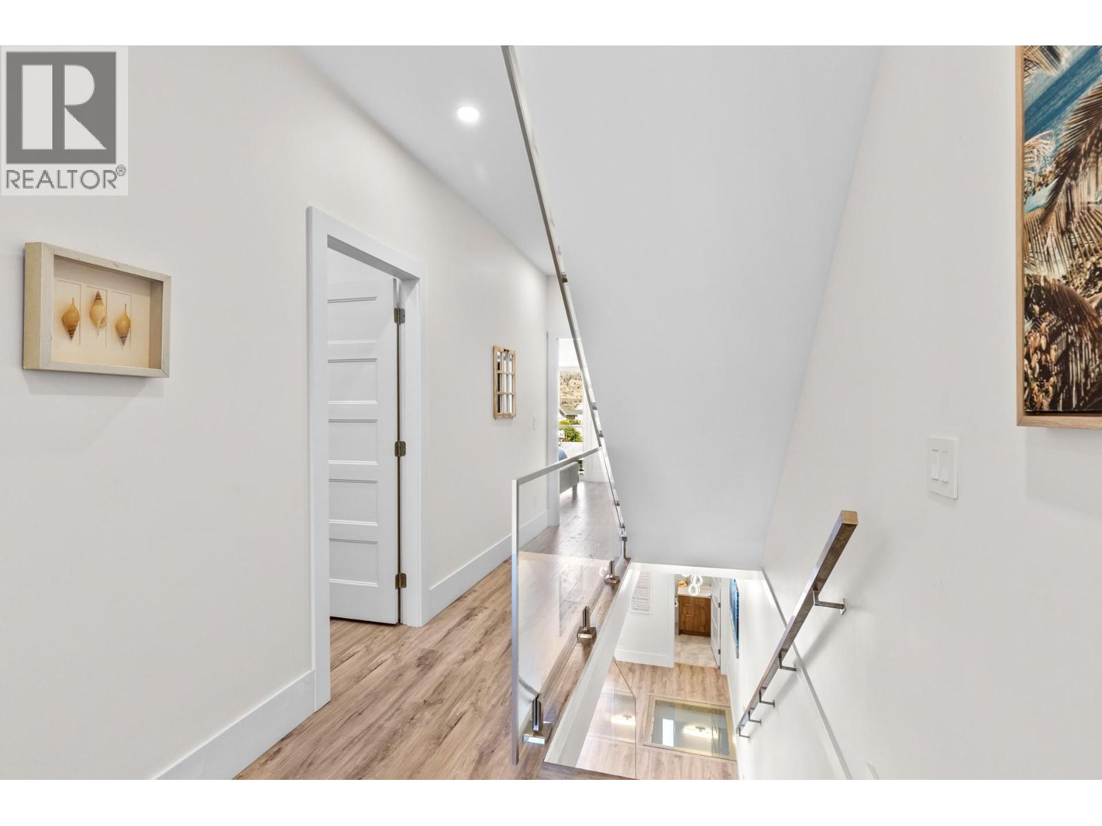 18 Loon Crescent Unit# 3 Property Photo 22