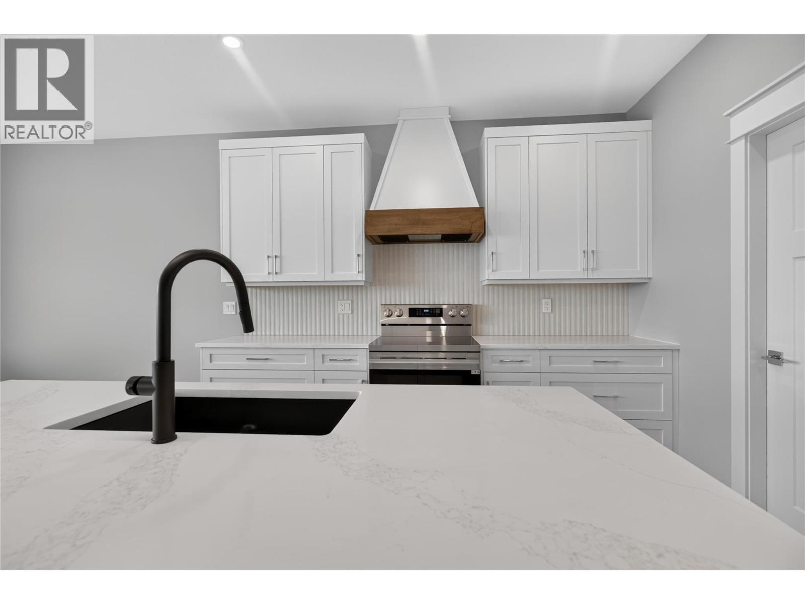 4315 Painted Turtle Drive Property Photo 7