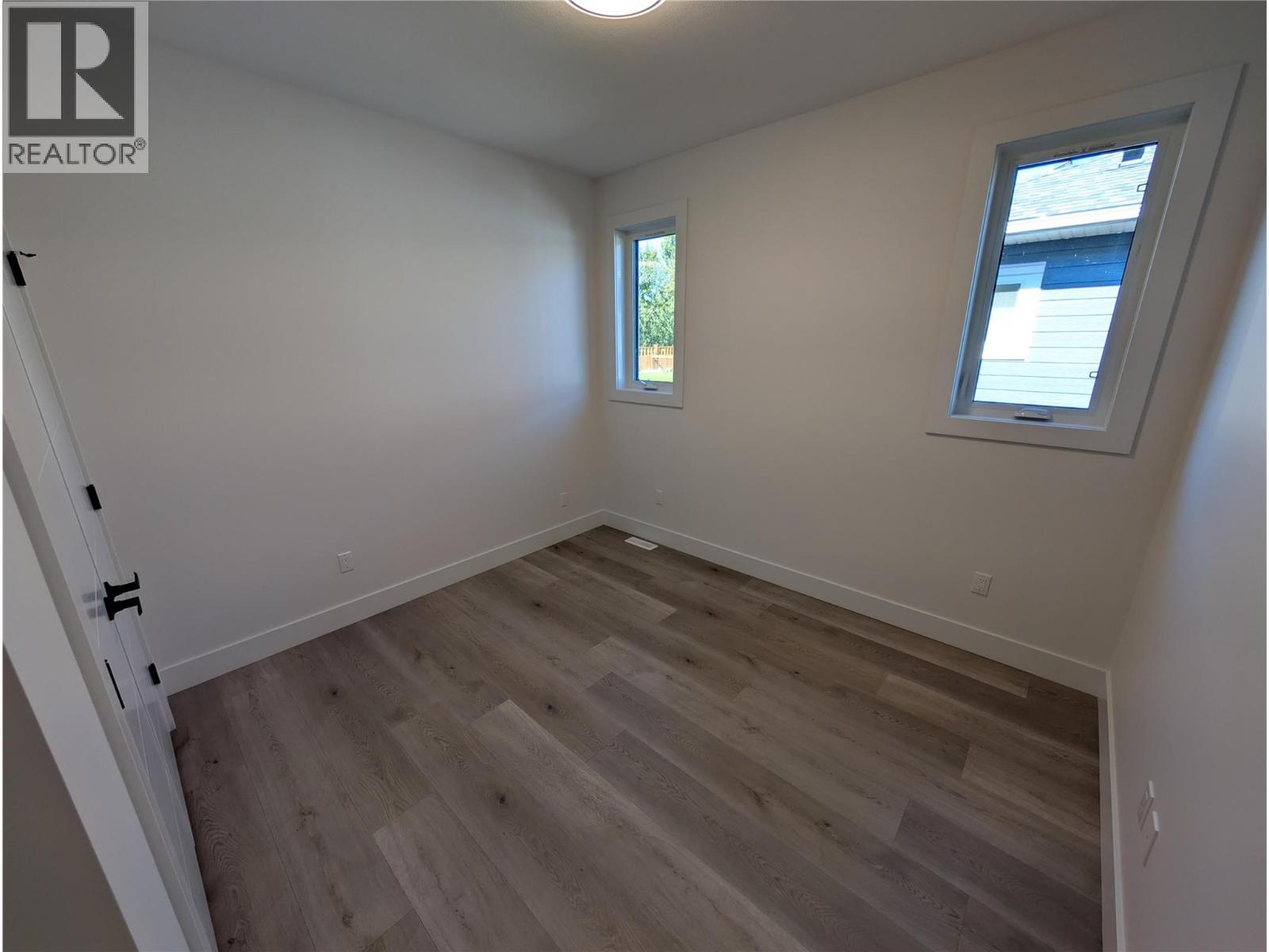 739 St Mary River Drive Property Photo 10
