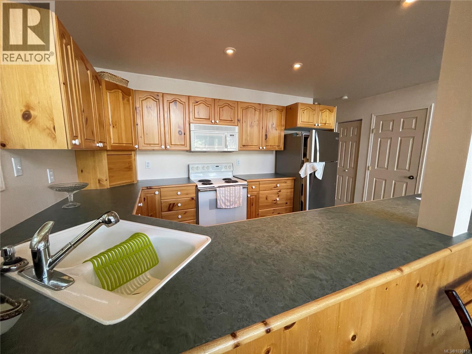 1022 Sea Fern Lane Property Photo 29