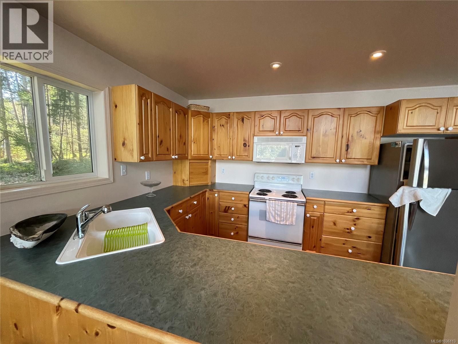 1022 Sea Fern Lane Property Photo 30