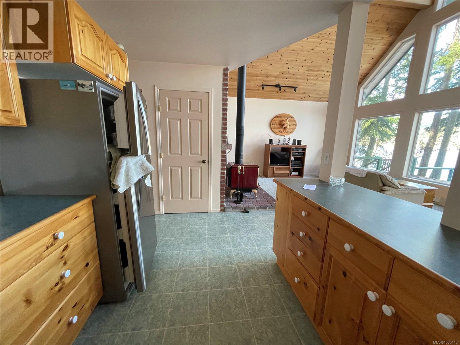 1022 Sea Fern Lane Property Photo 34