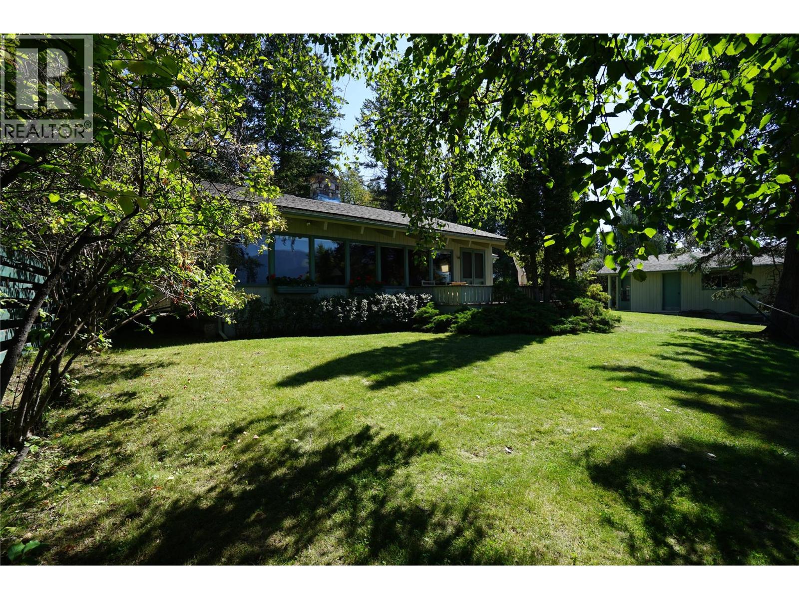 4806 Andreen Road Property Photo 3
