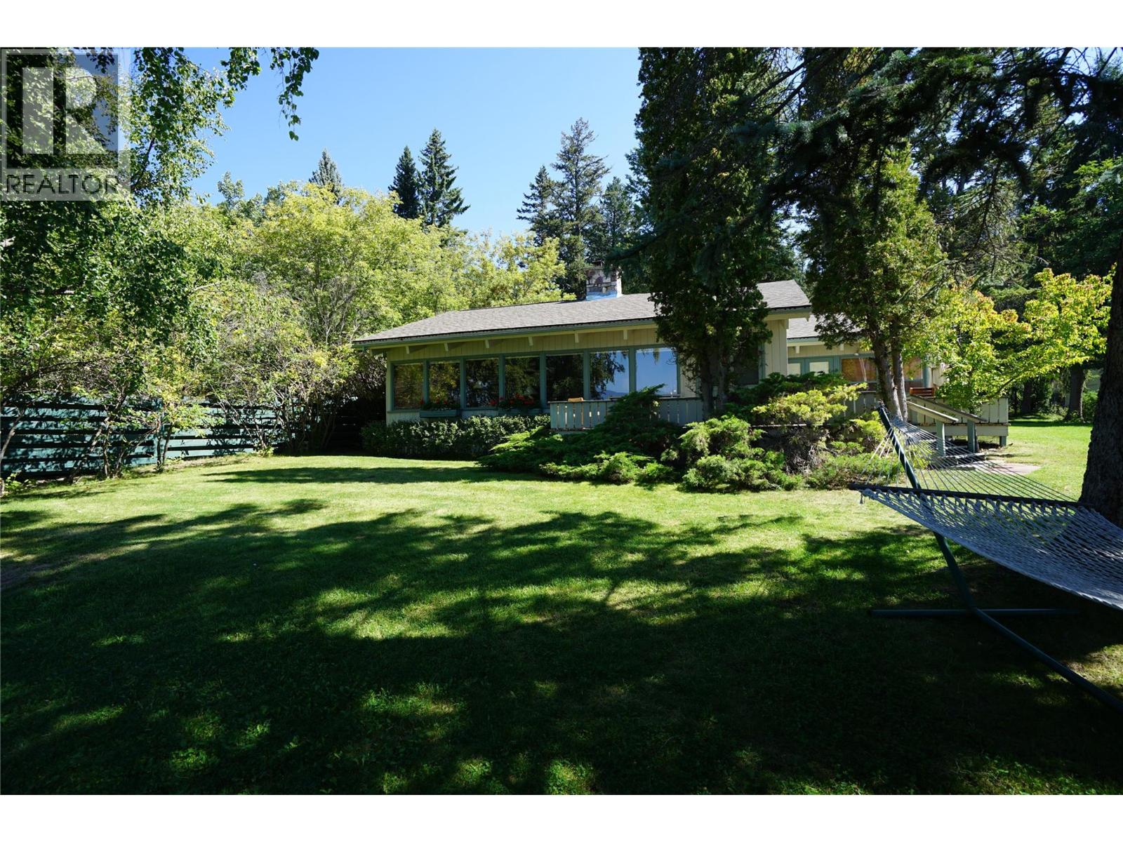 4806 Andreen Road Property Photo 8