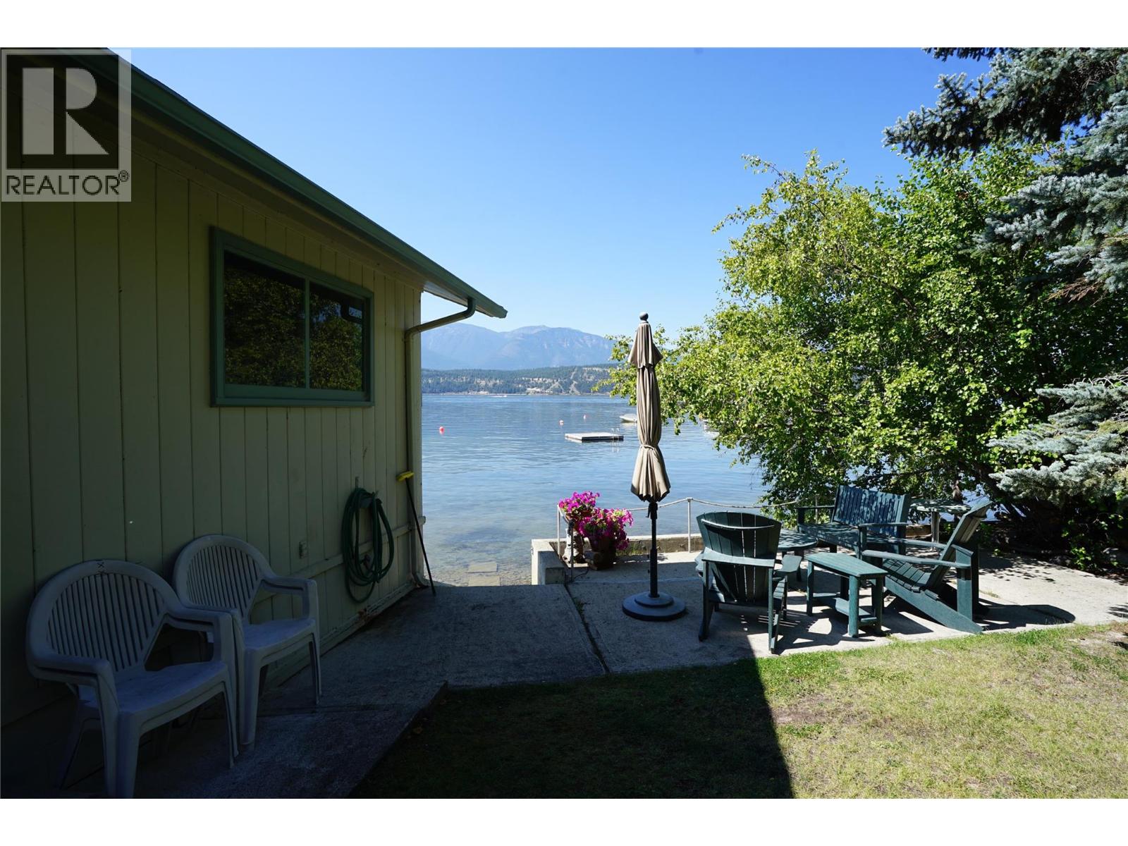 4806 Andreen Road Property Photo 10