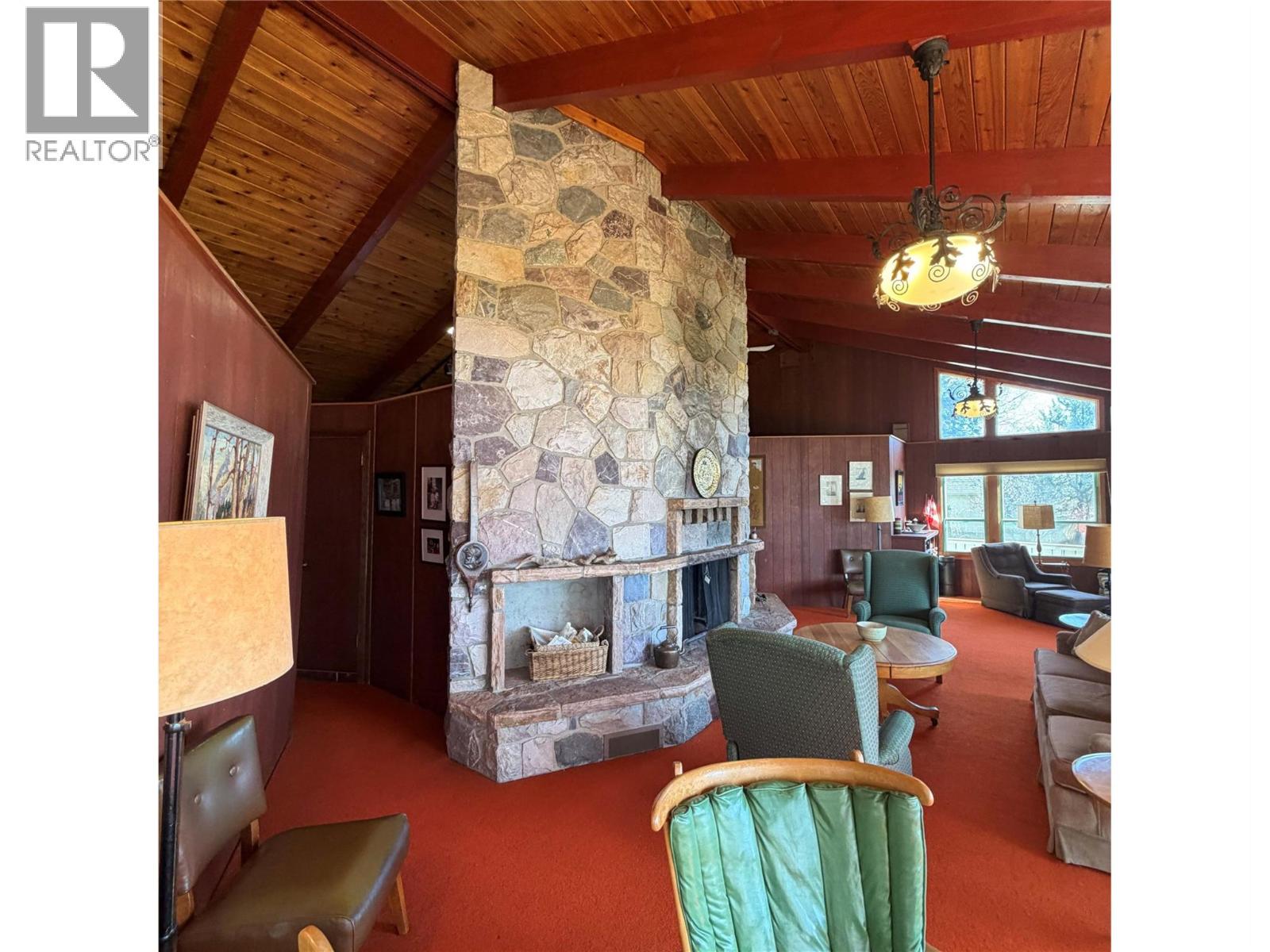 4806 Andreen Road Property Photo 14