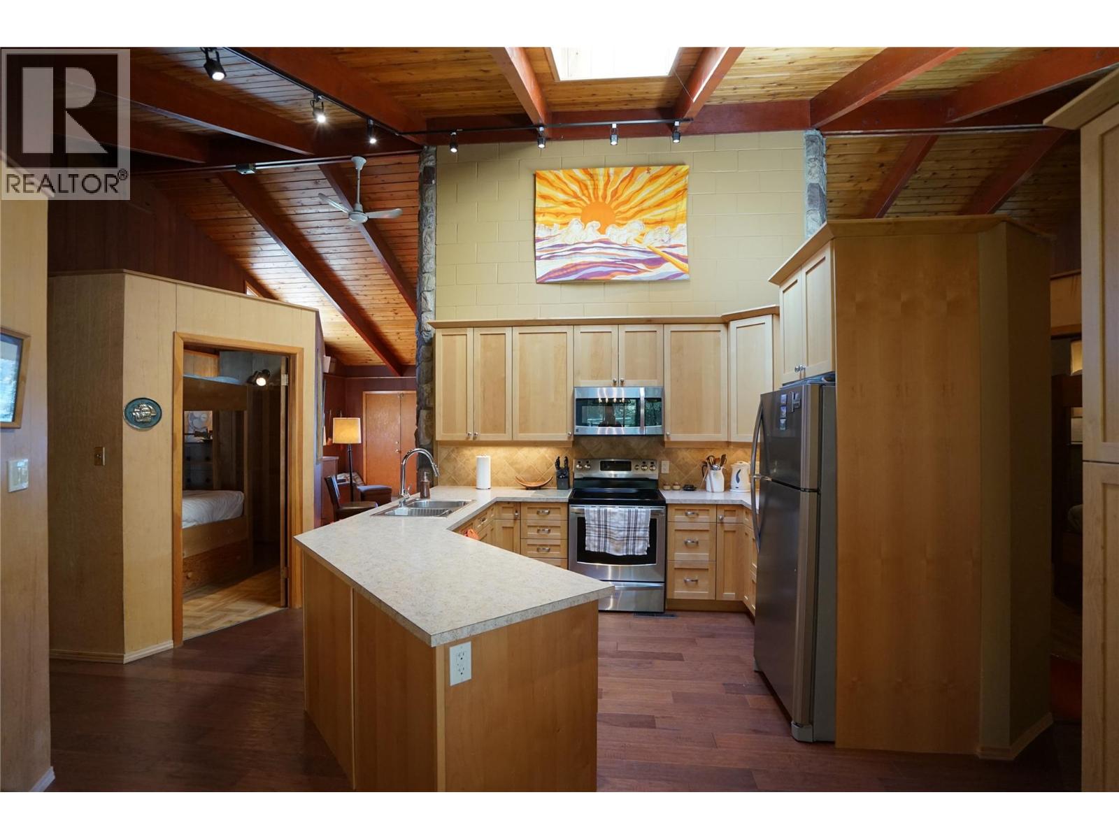 4806 Andreen Road Property Photo 18