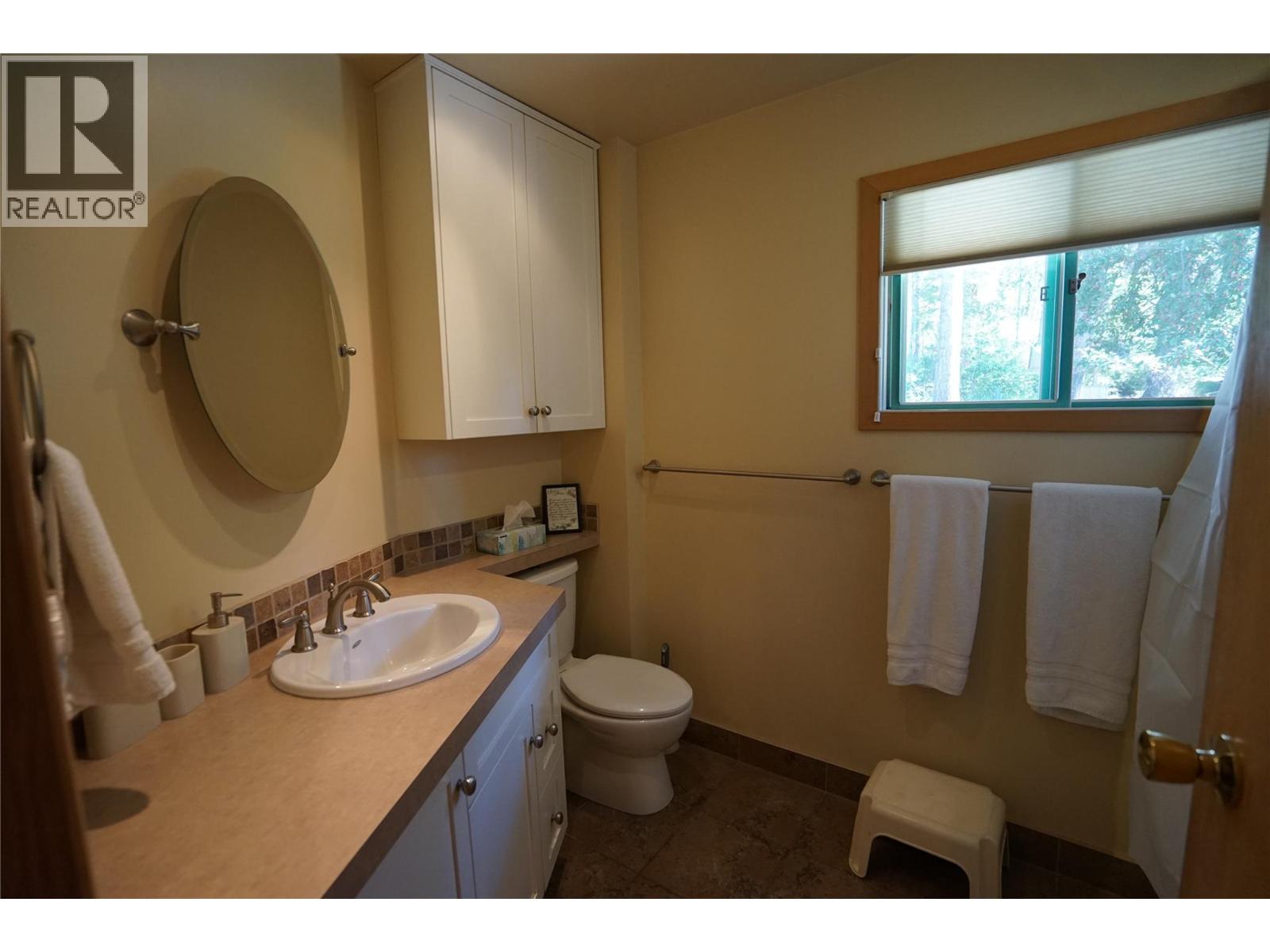 4806 Andreen Road Property Photo 22