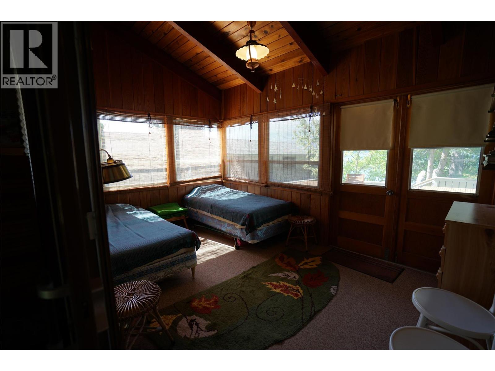 4806 Andreen Road Property Photo 23