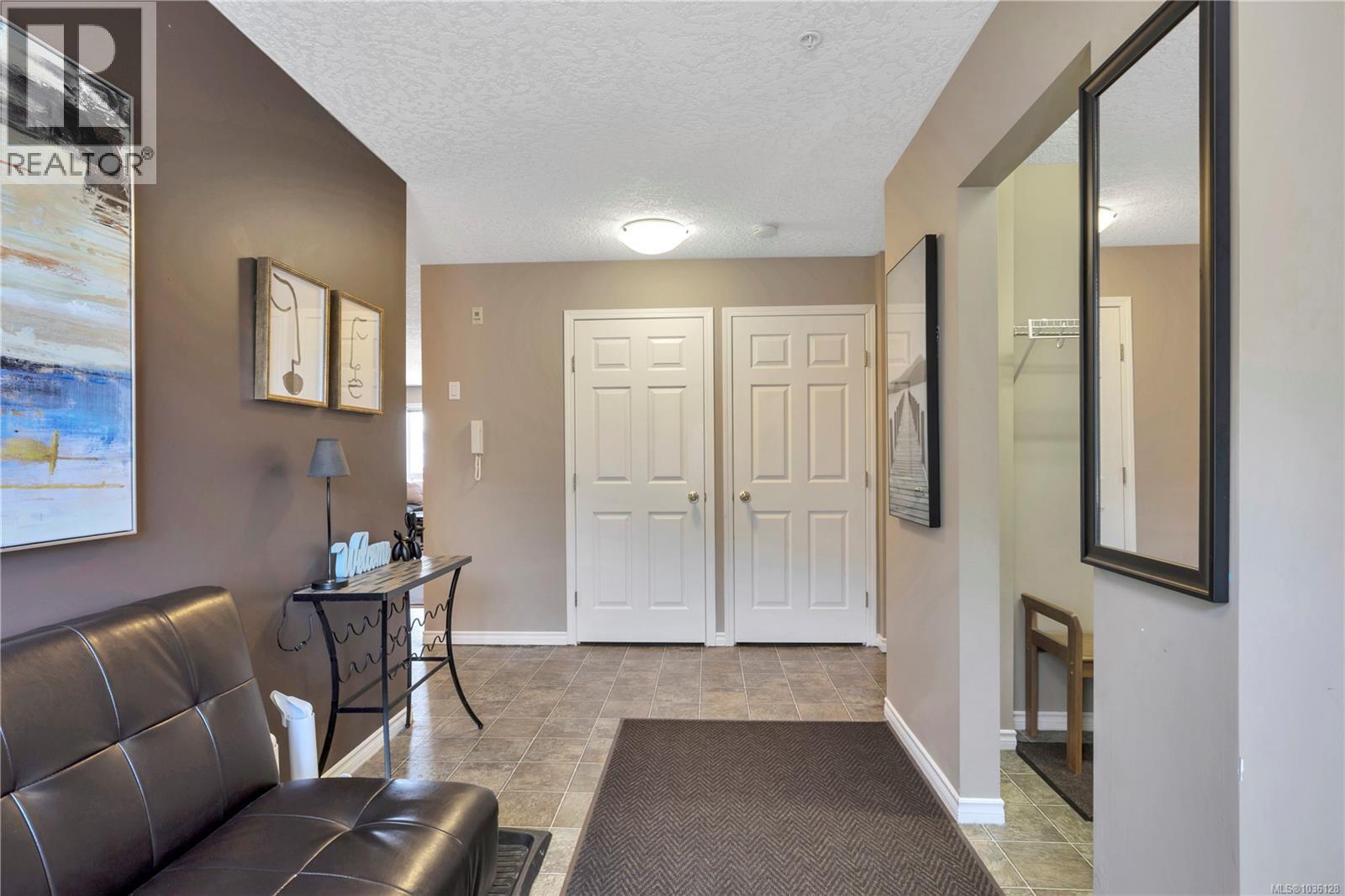 407 1201 Henry Rd Property Photo 4