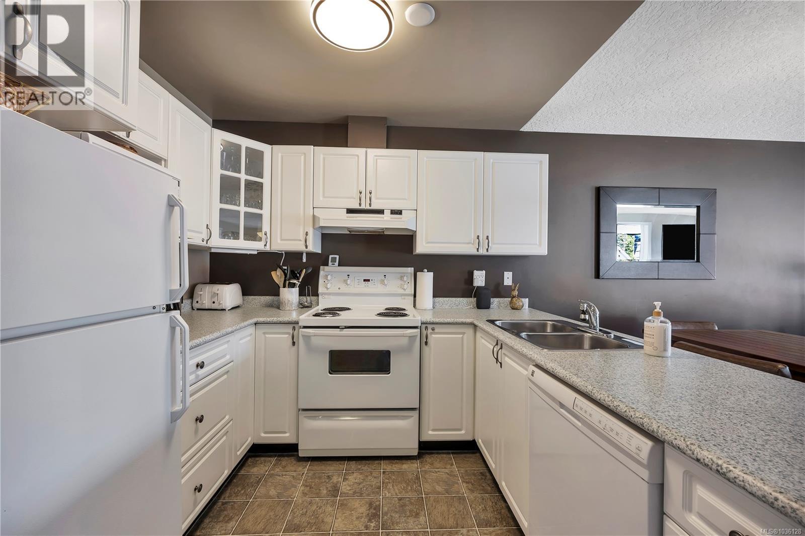 407 1201 Henry Rd Property Photo 7