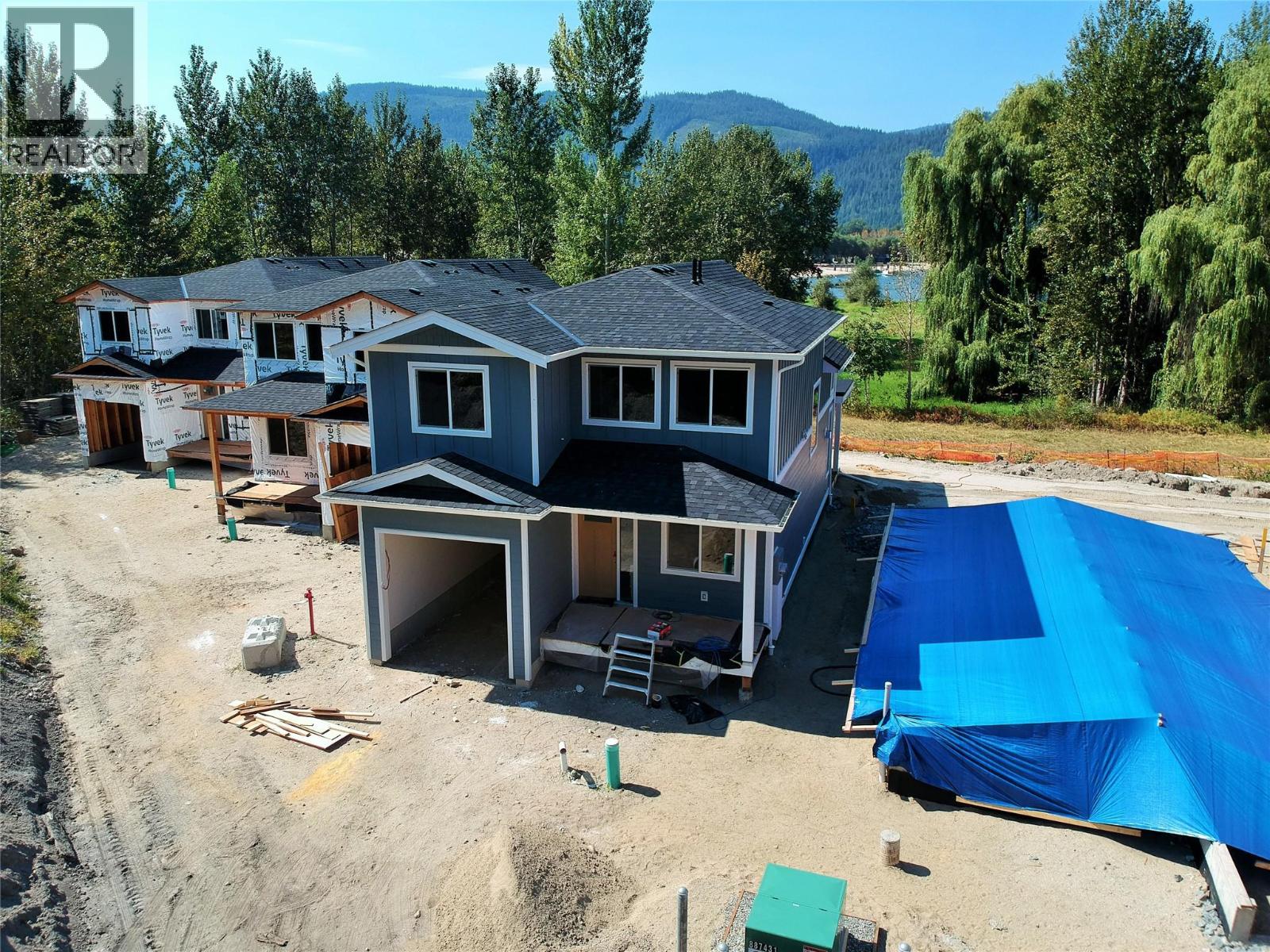 8200 97a Highway Unit# 8 Property Photo 11