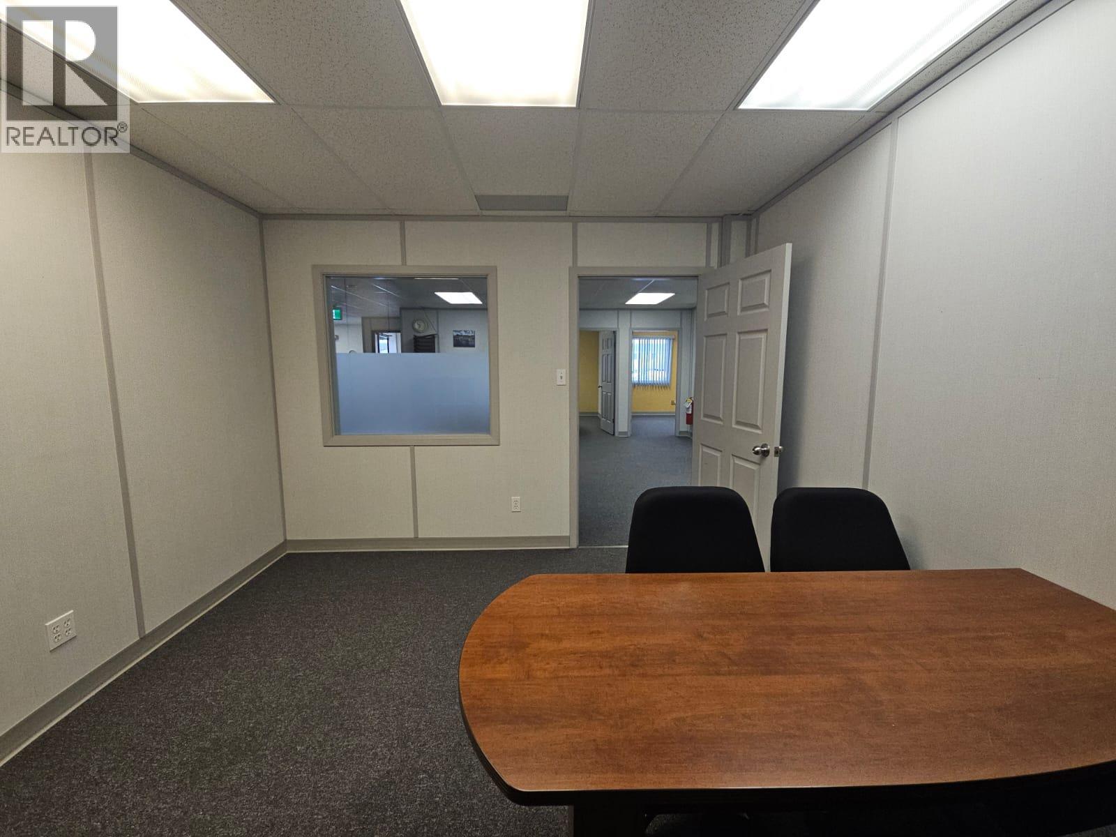 5110 52 Avenue Property Photo 18