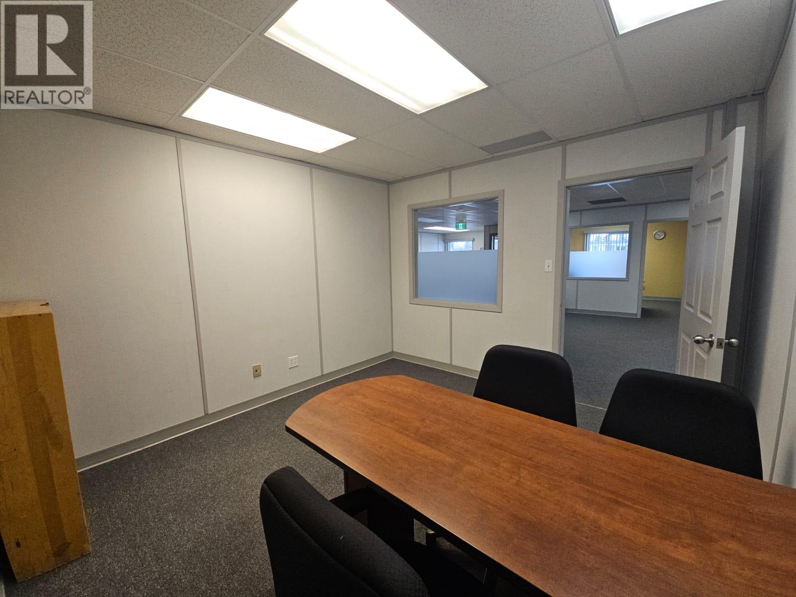 5110 52 Avenue Property Photo 19