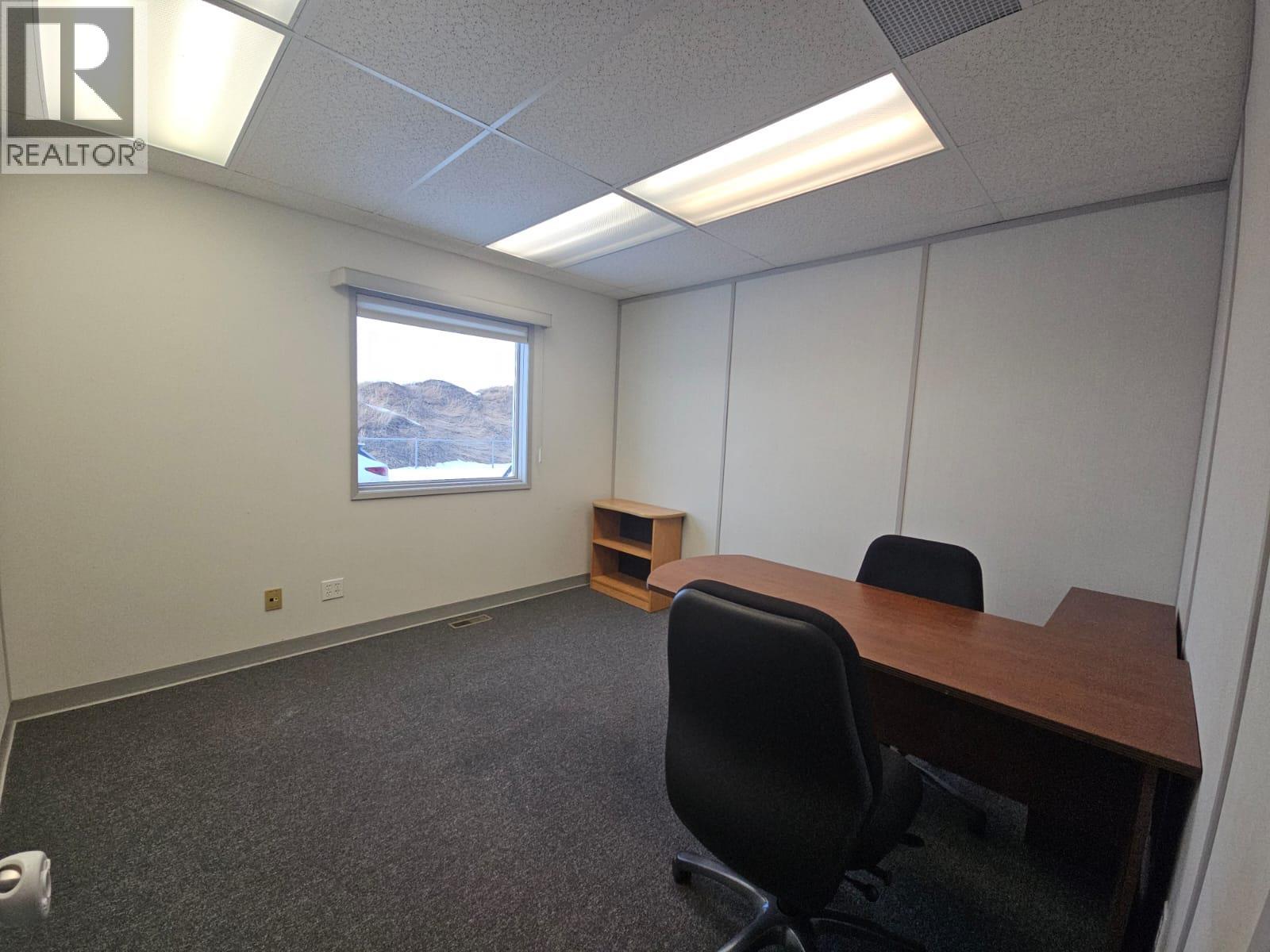 5110 52 Avenue Property Photo 58