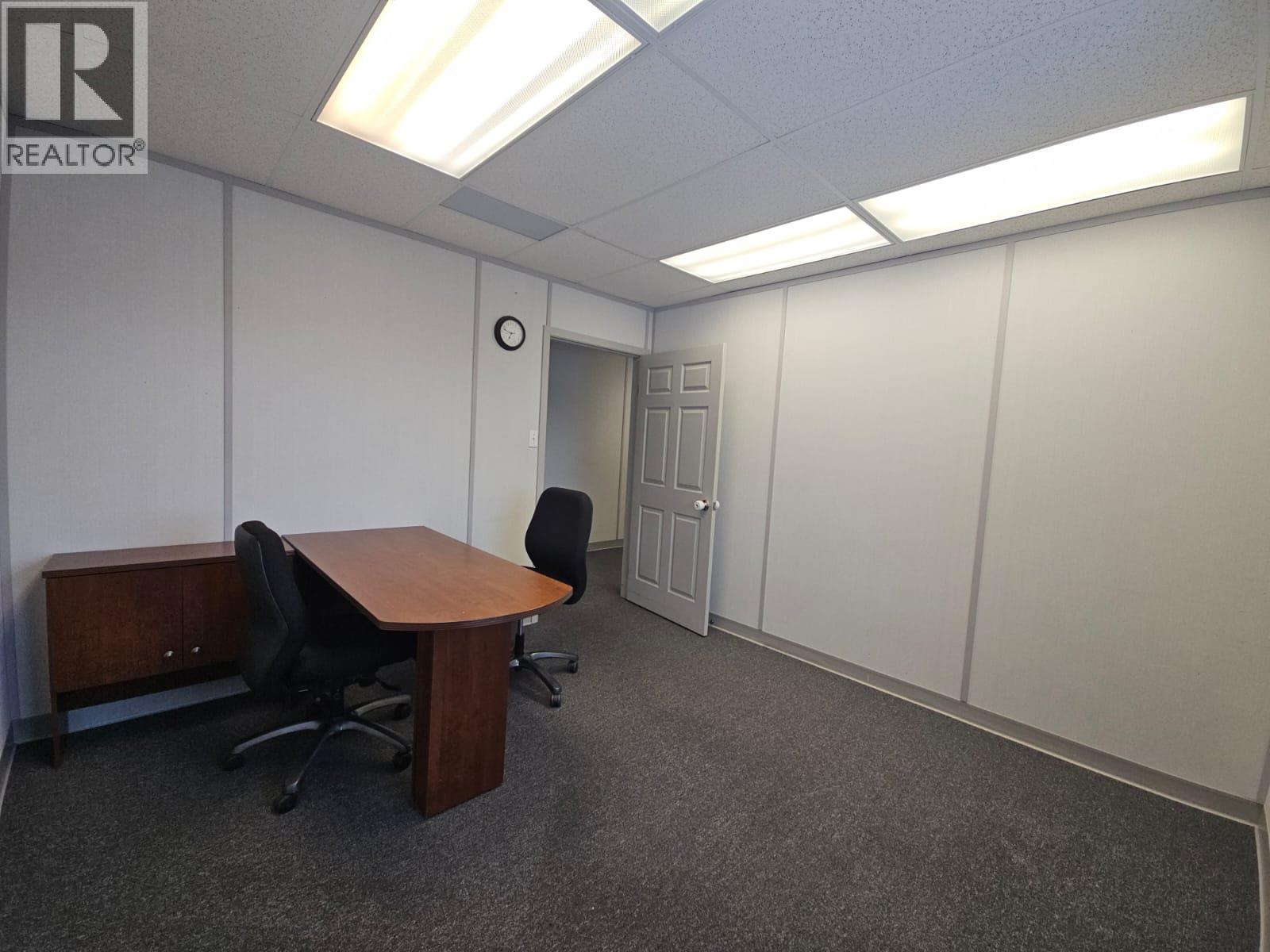 5110 52 Avenue Property Photo 61