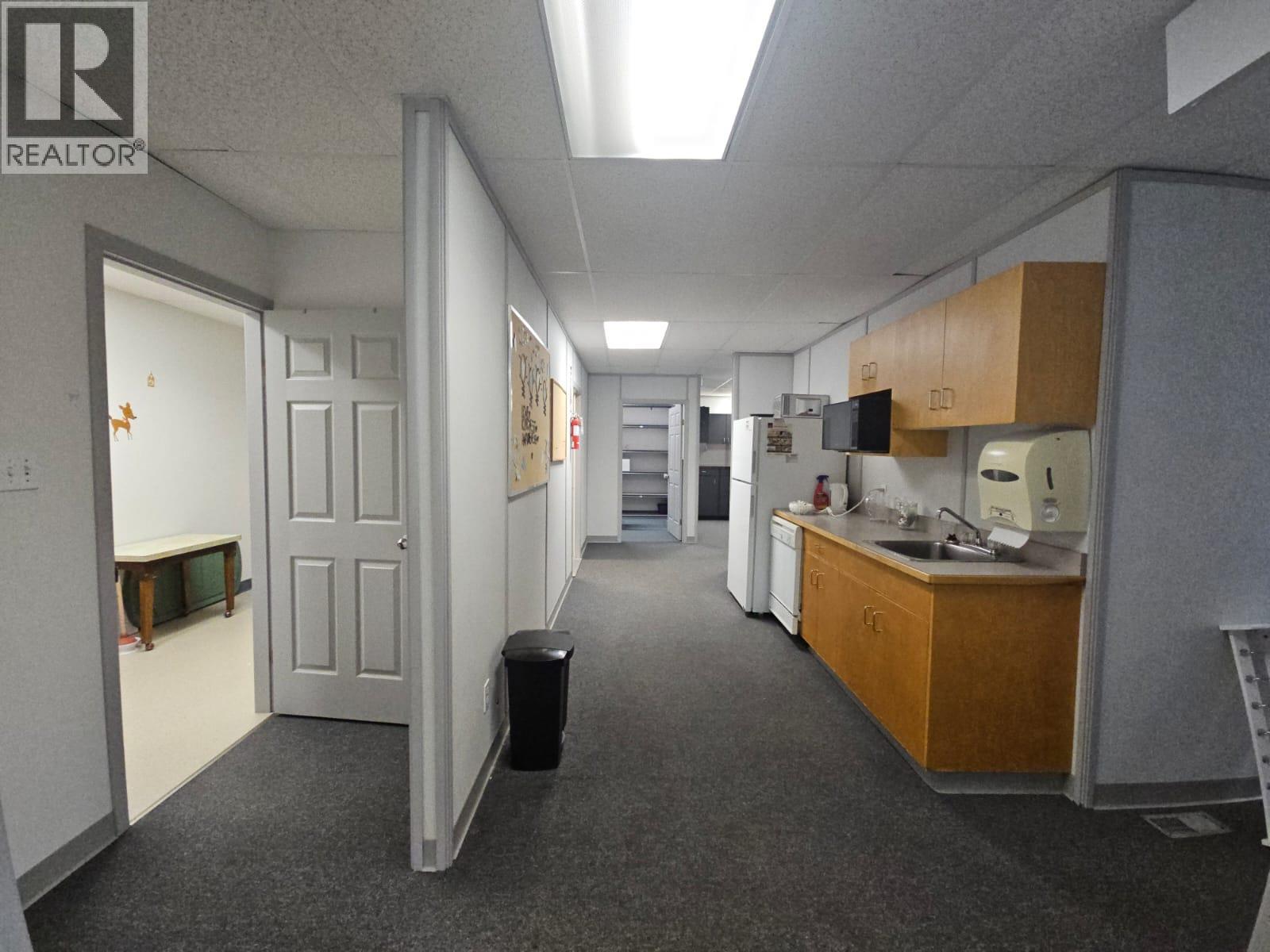 5110 52 Avenue Property Photo 64