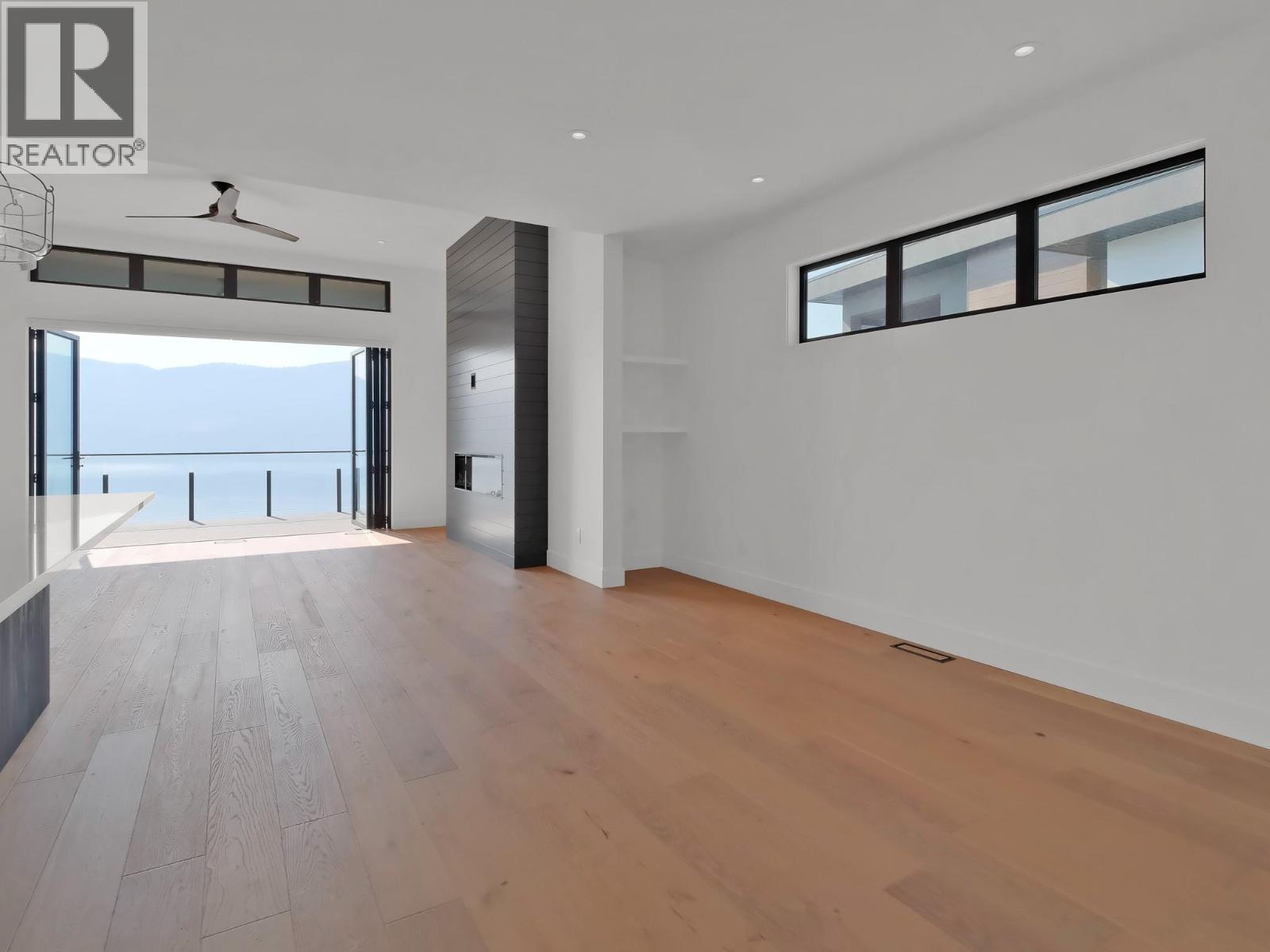 9201 Okanagan Centre Road #10 Property Photo 6