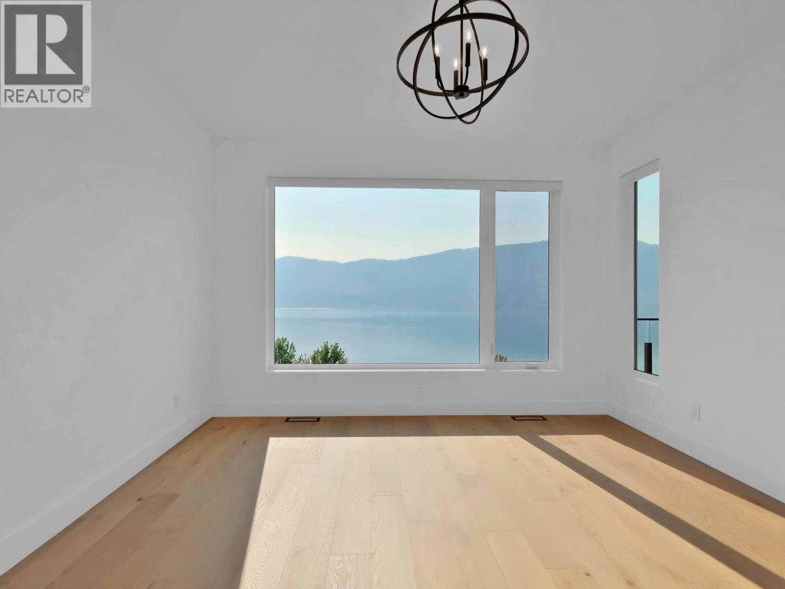 9201 Okanagan Centre Road #10 Property Photo 15