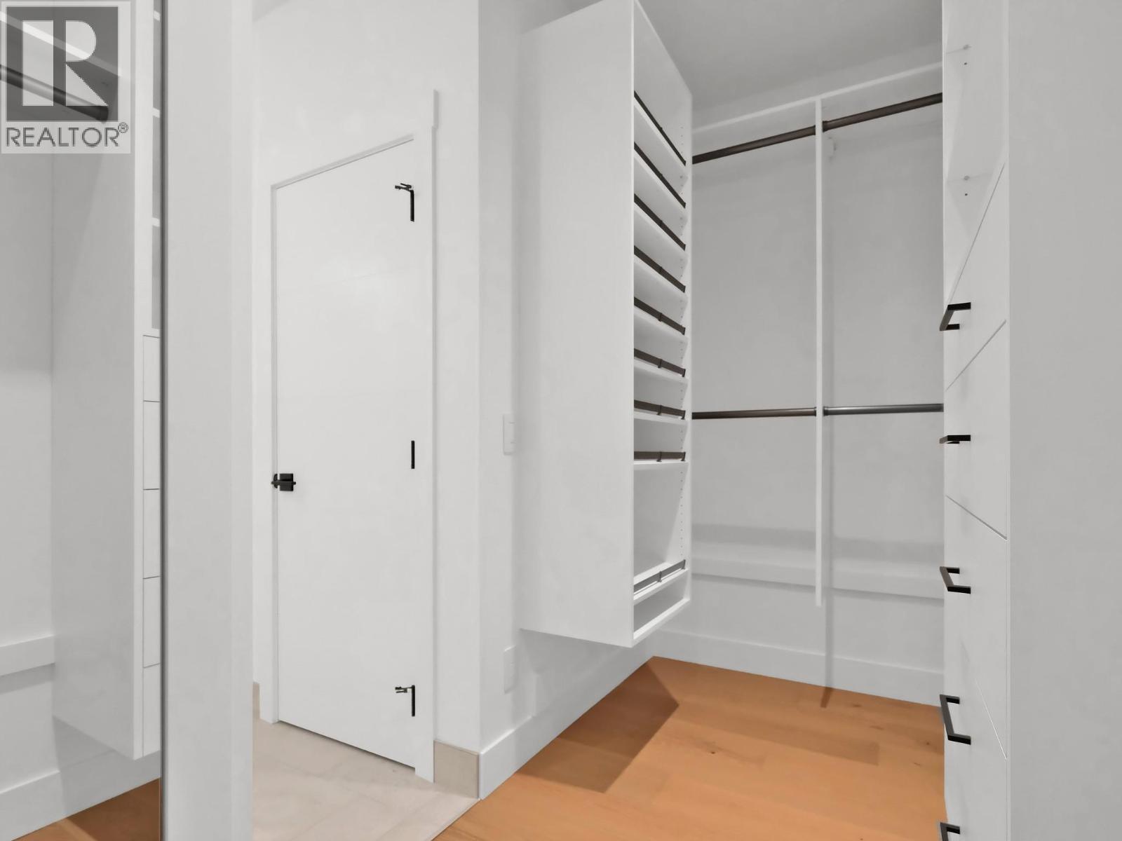 9201 Okanagan Centre Road #10 Property Photo 20