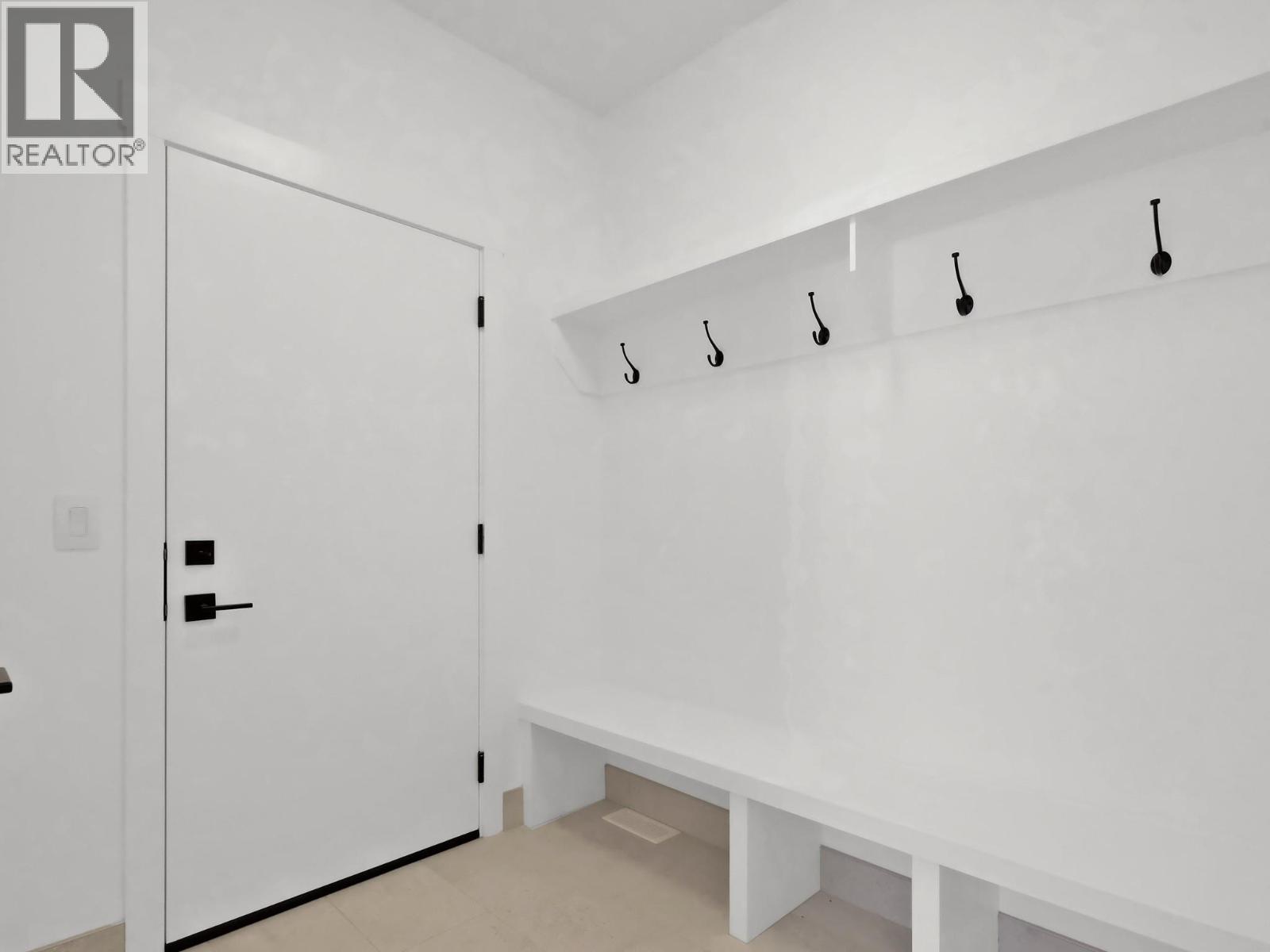 9201 Okanagan Centre Road #10 Property Photo 24