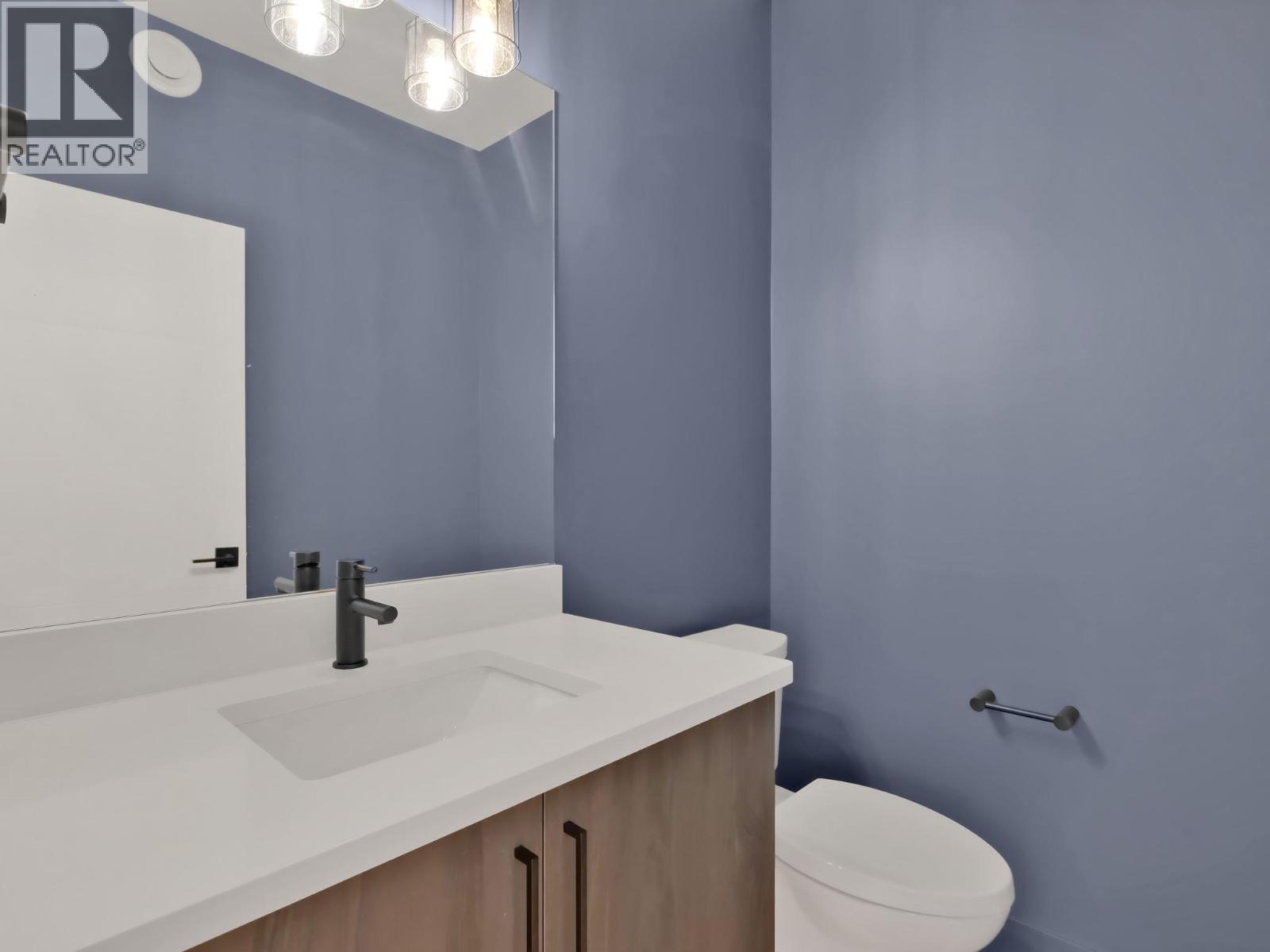 9201 Okanagan Centre Road #10 Property Photo 26