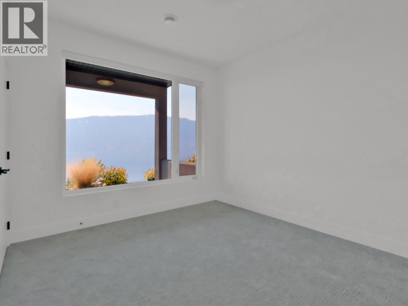 9201 Okanagan Centre Road #10 Property Photo 36