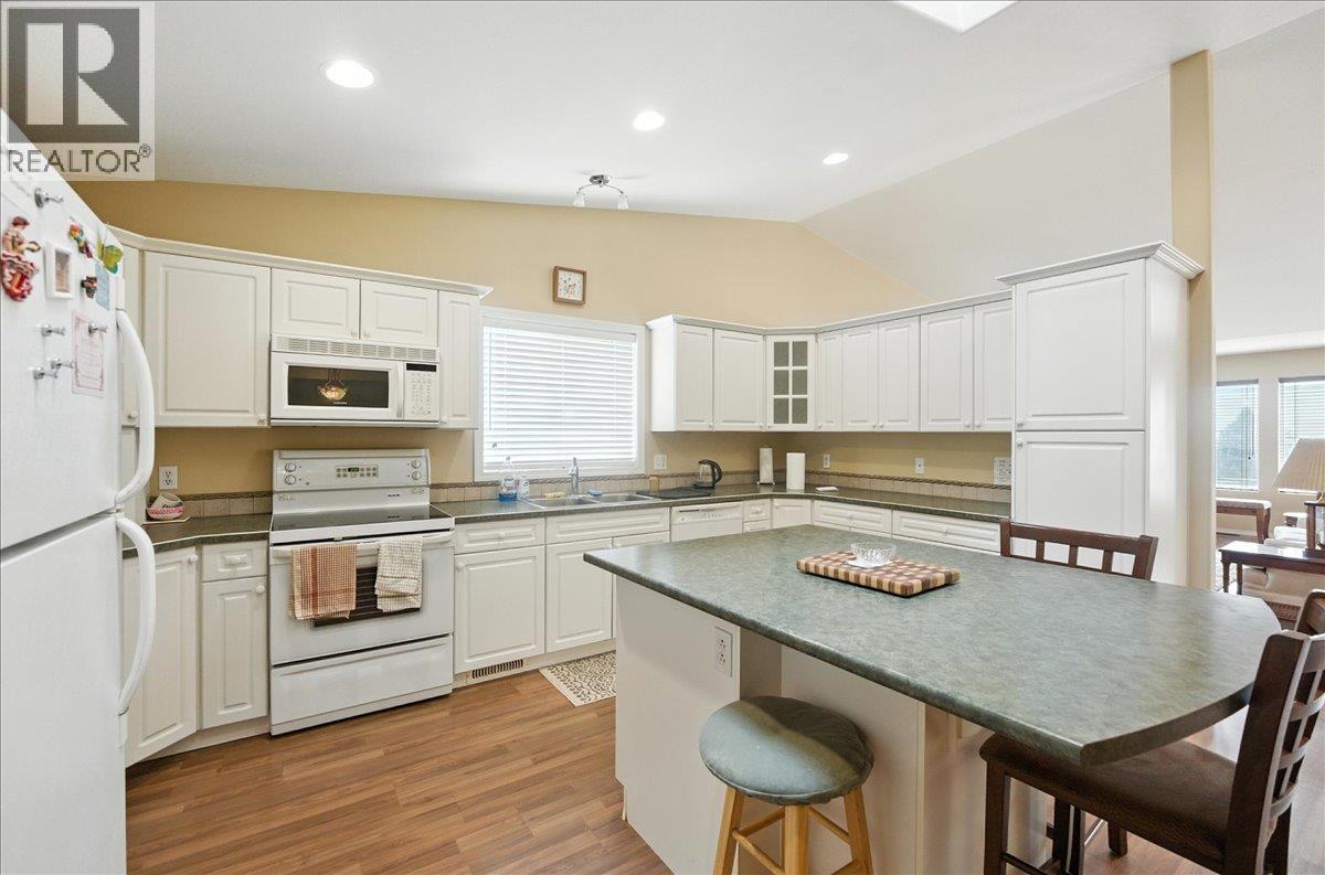 7761 Devito Drive Property Photo 15