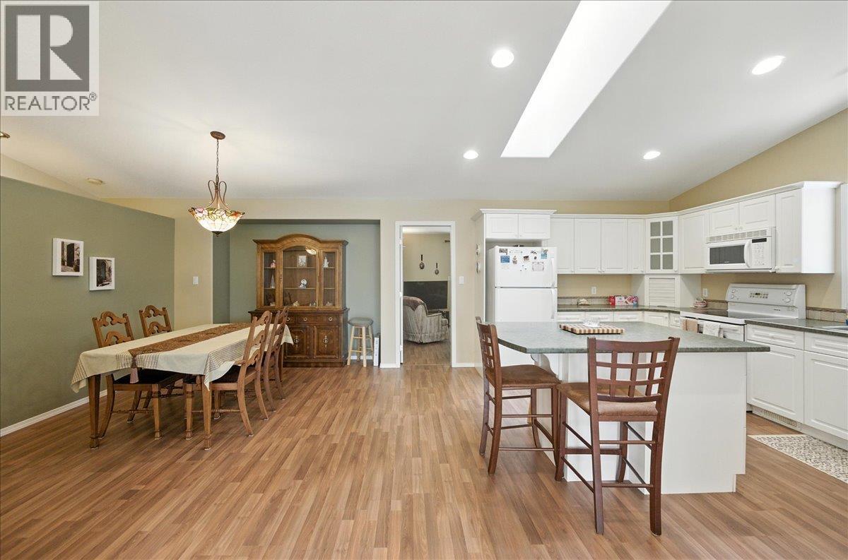 7761 Devito Drive Property Photo 17