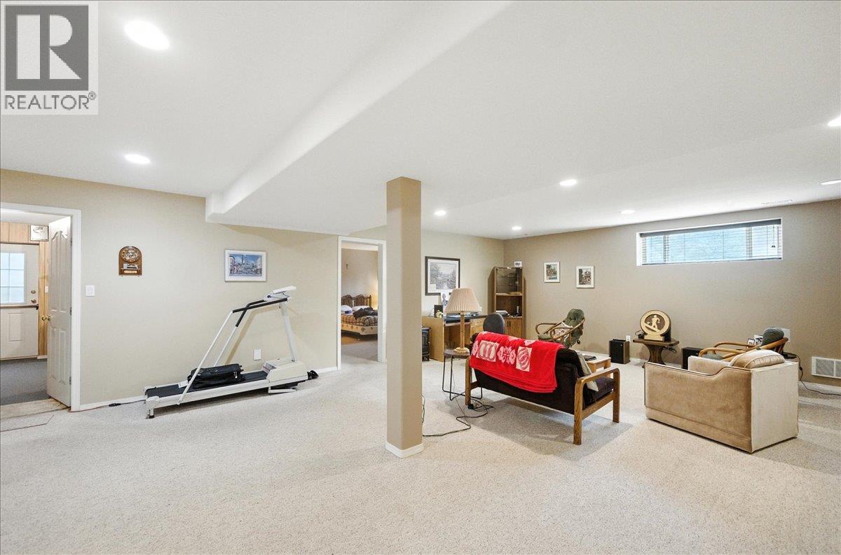 7761 Devito Drive Property Photo 47