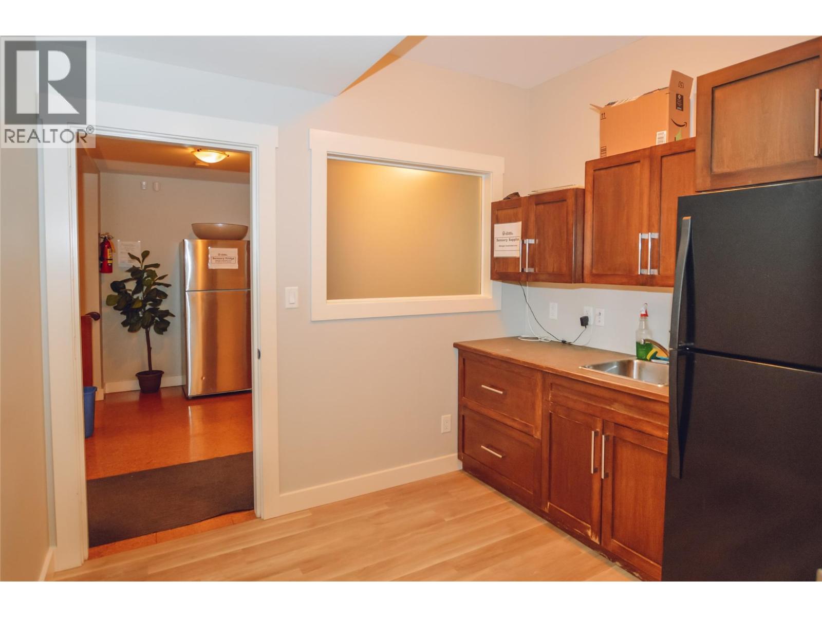 9206 Shale Avenue Property Photo 14