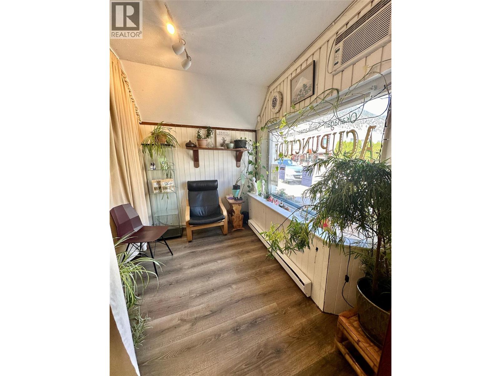 623 7th Avenue Property Photo 19