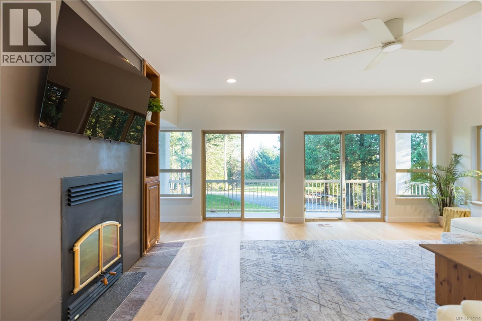 740 Windover Terr Property Photo 23