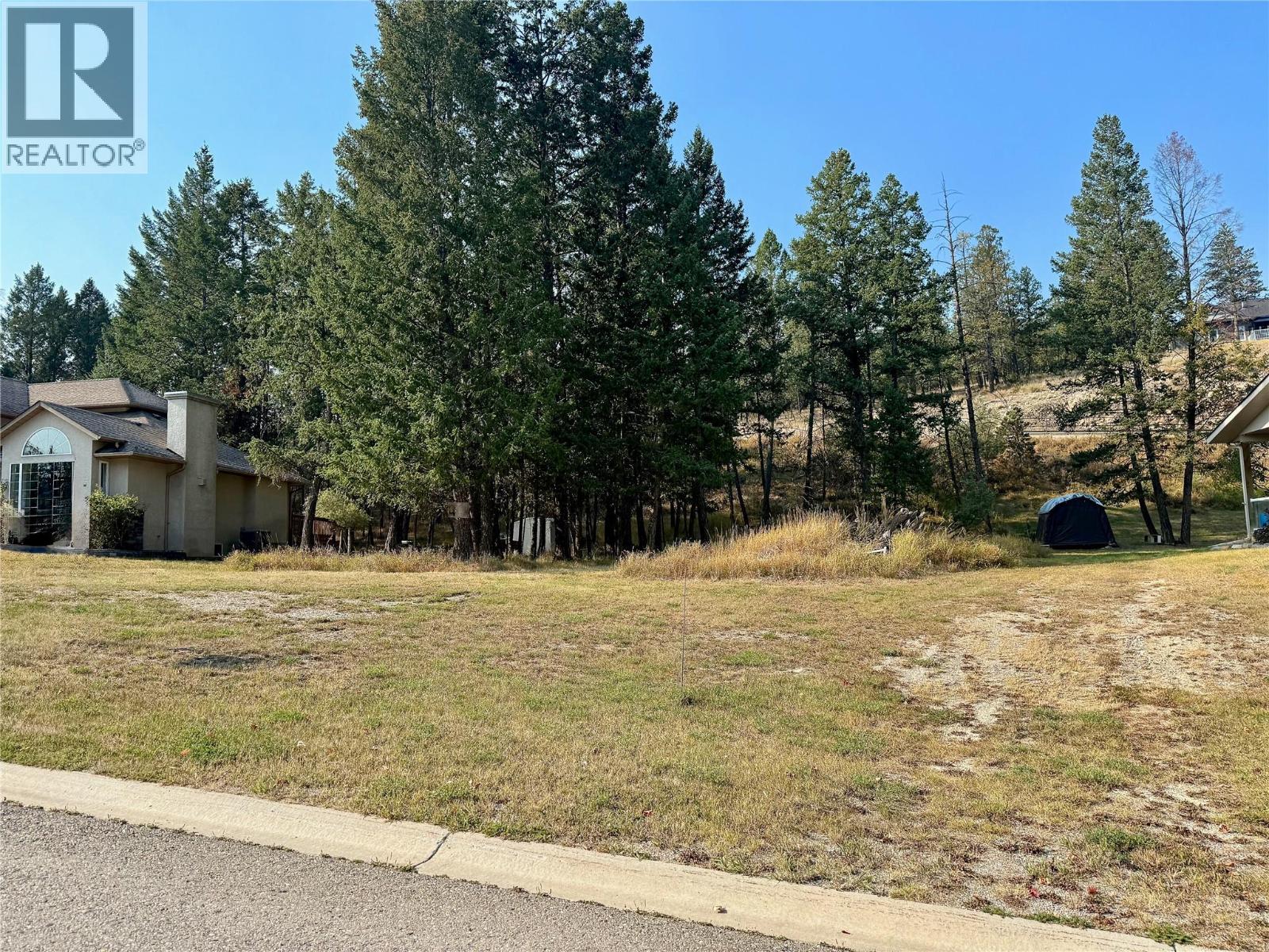 773 Westridge Drive Property Photo 2
