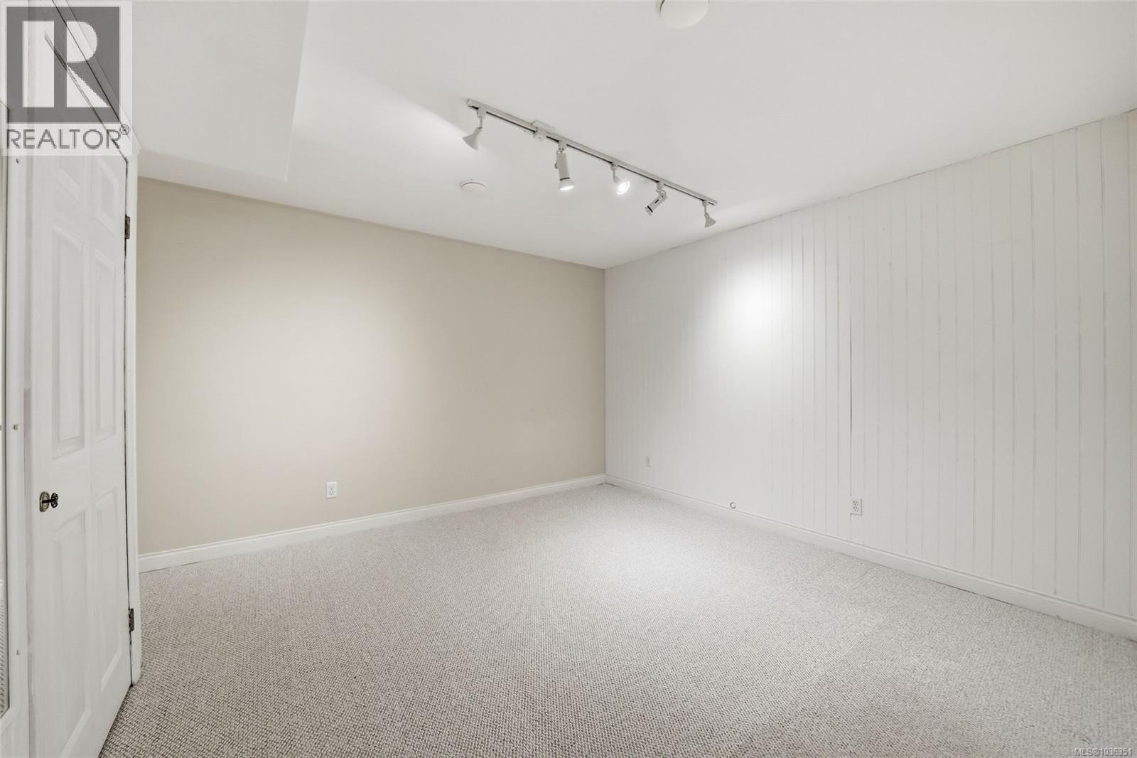 1369 Gabriola Dr Property Photo 28