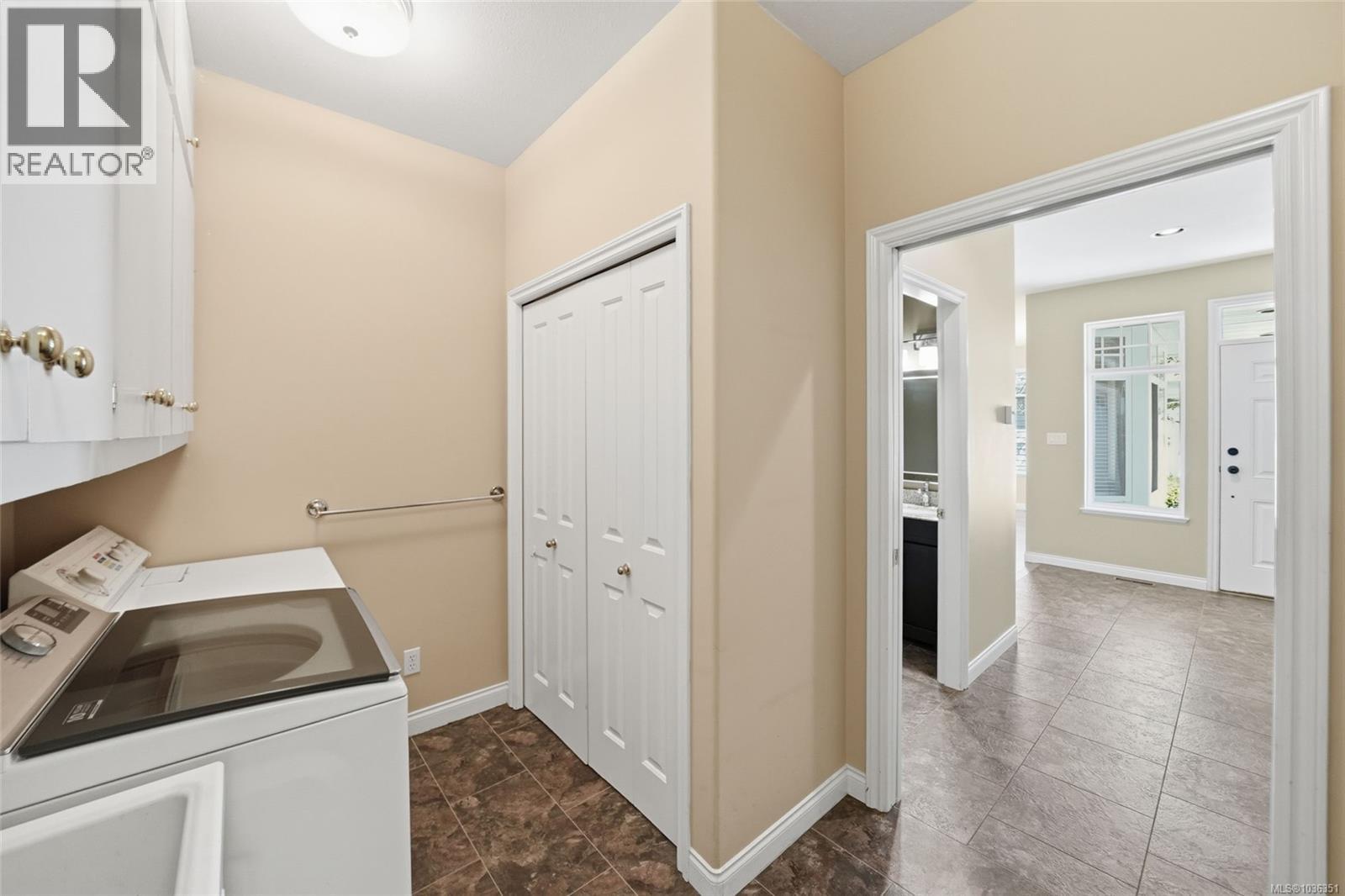 1369 Gabriola Dr Property Photo 39