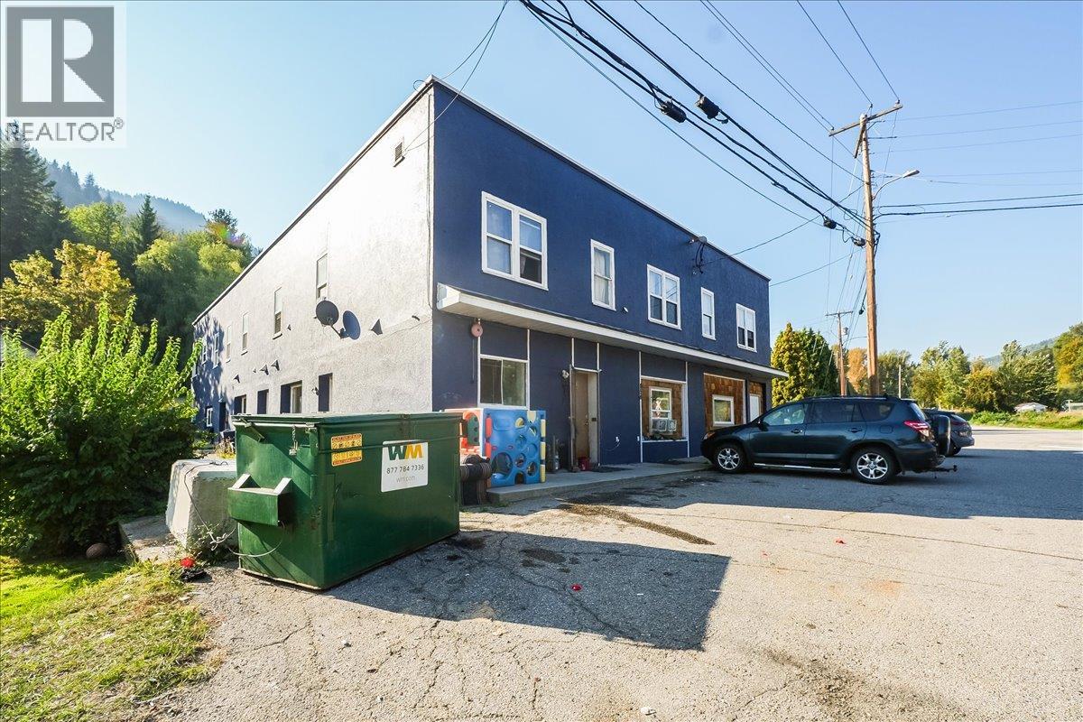 156 Haig Street Property Photo 3