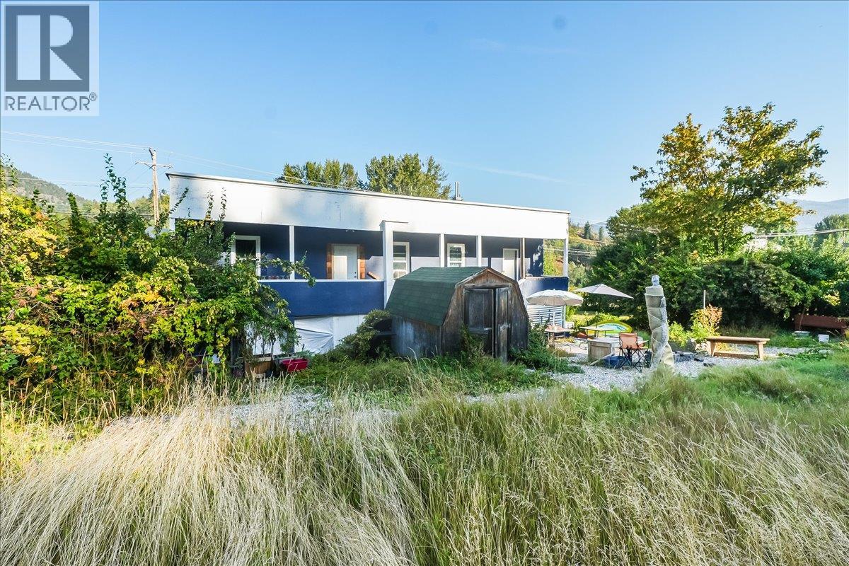 156 Haig Street Property Photo 16