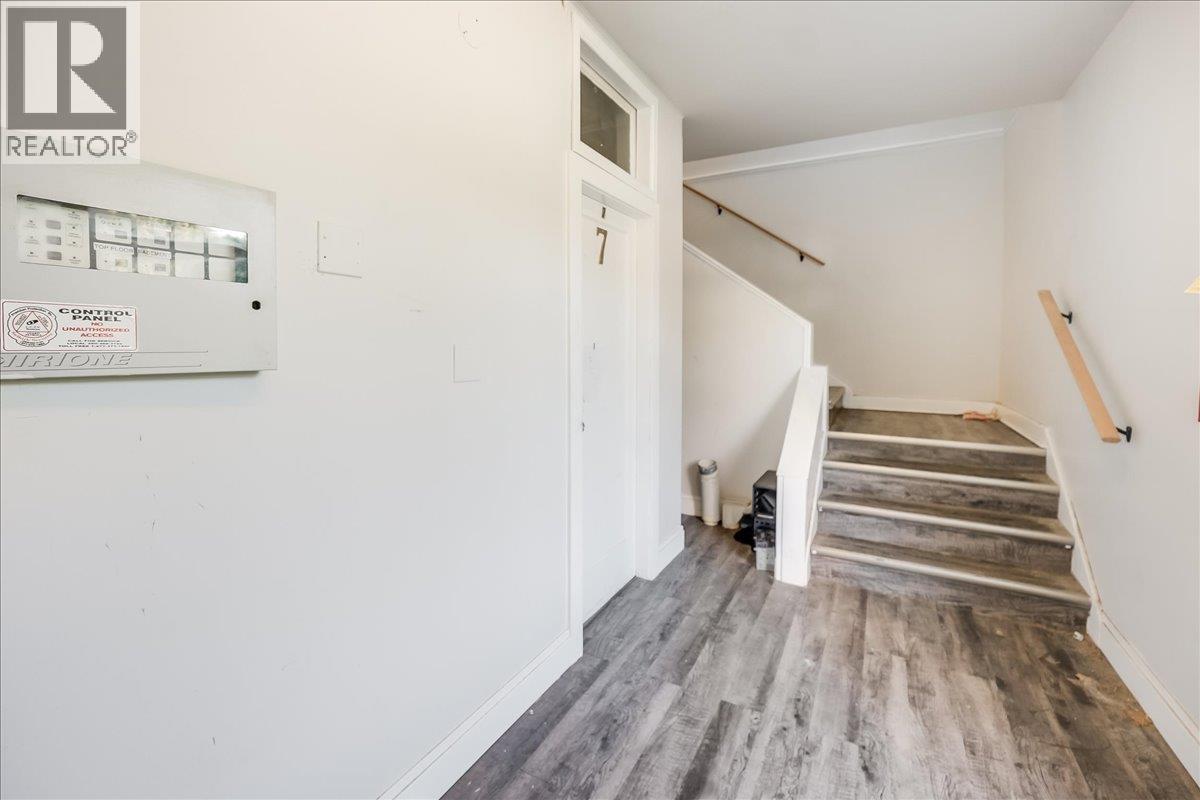 156 Haig Street Property Photo 18
