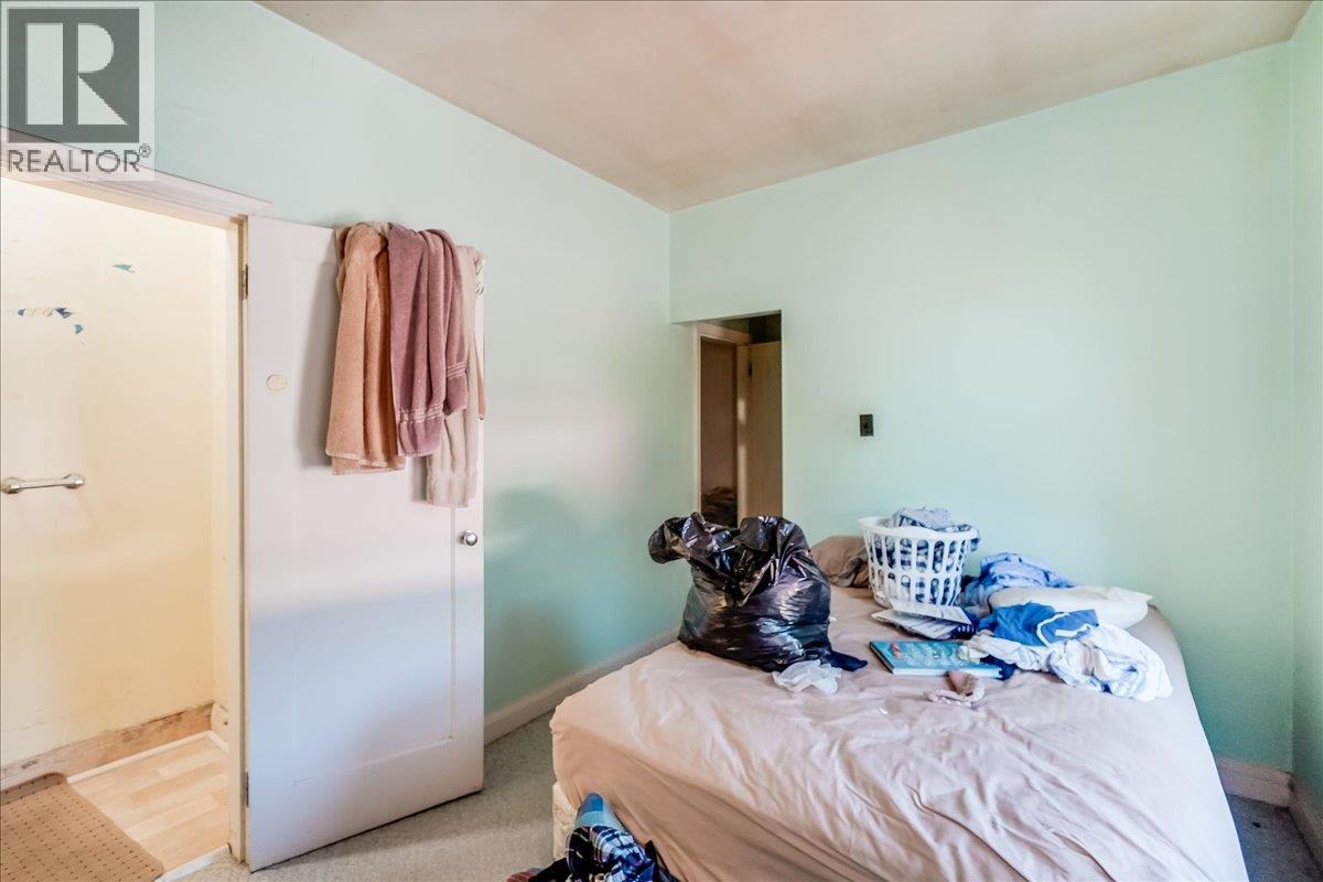 156 Haig Street Property Photo 27