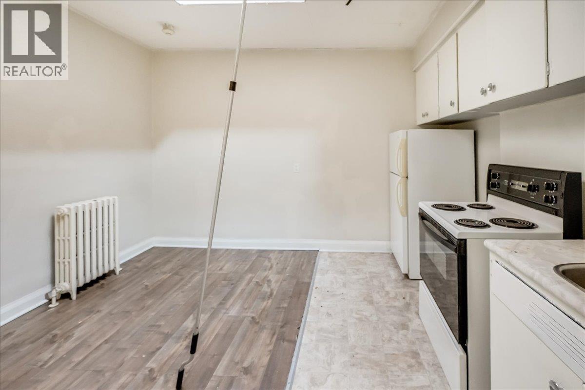 156 Haig Street Property Photo 33