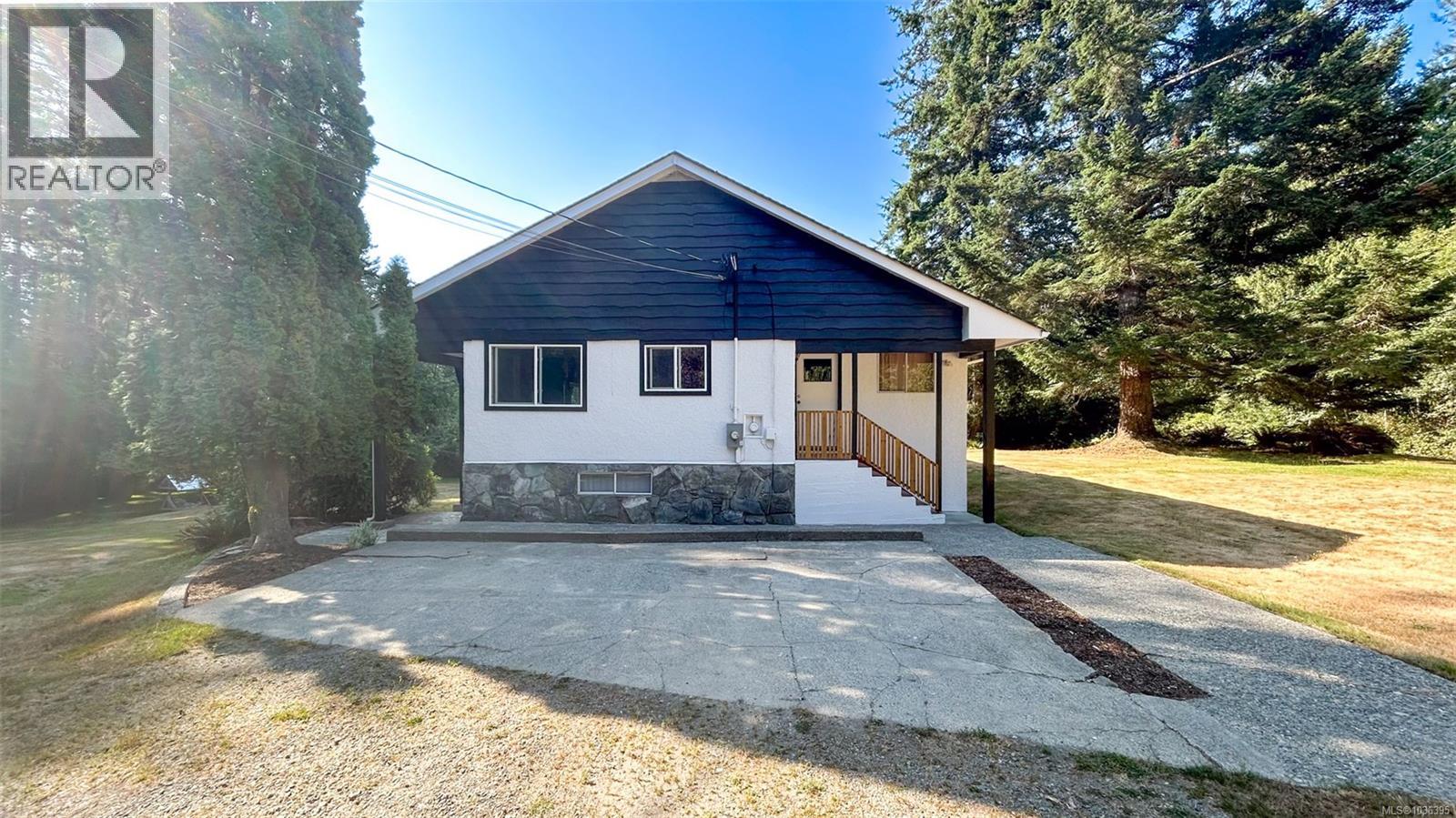 2897 Ramsden Rd Property Photo 4