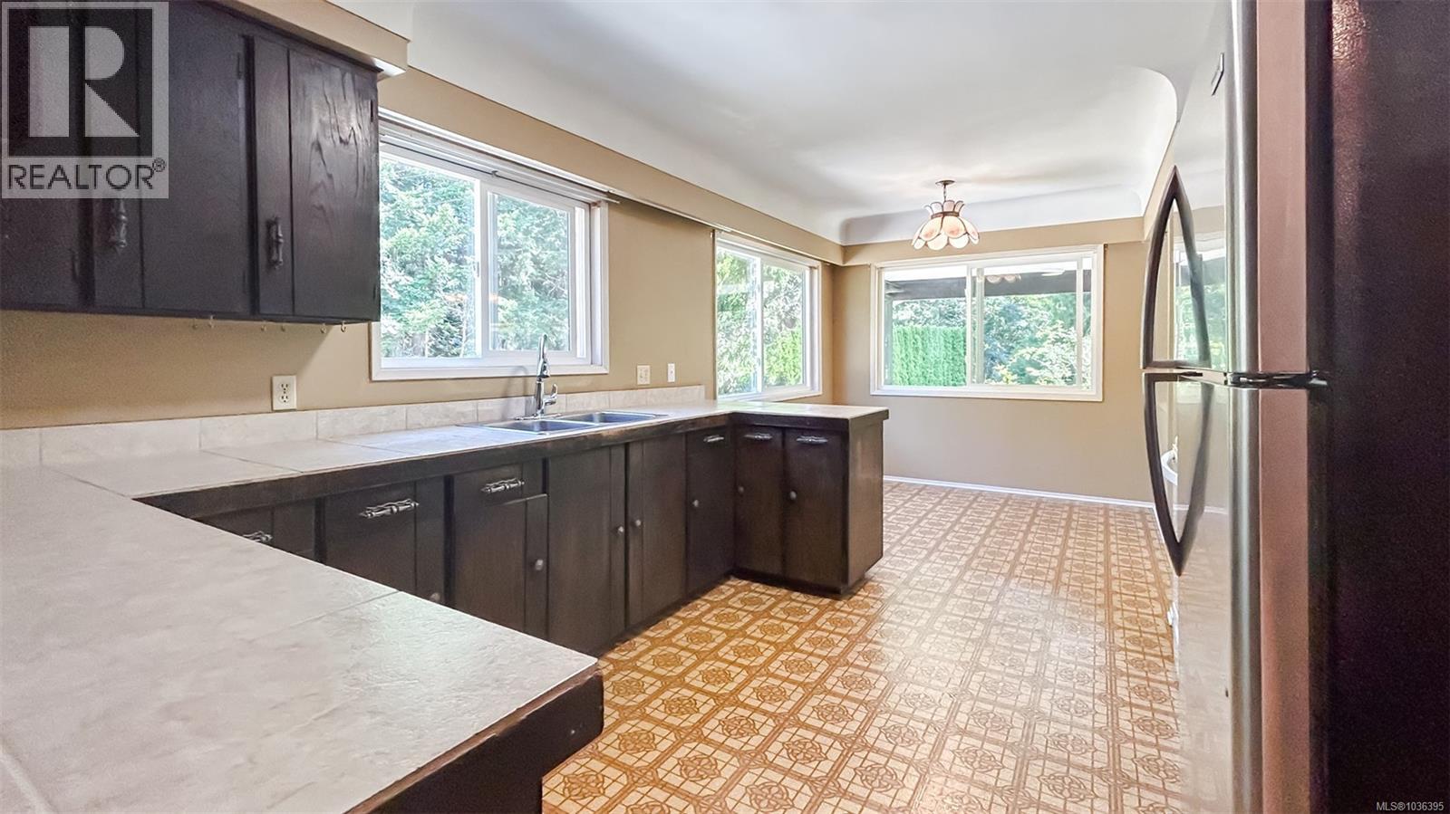 2897 Ramsden Rd Property Photo 14