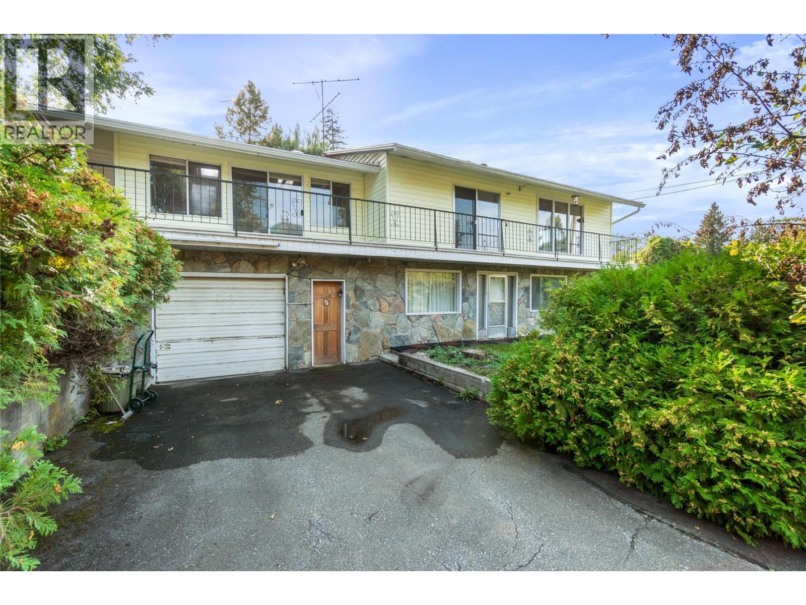 2602 Blind Bay Road Property Photo 1