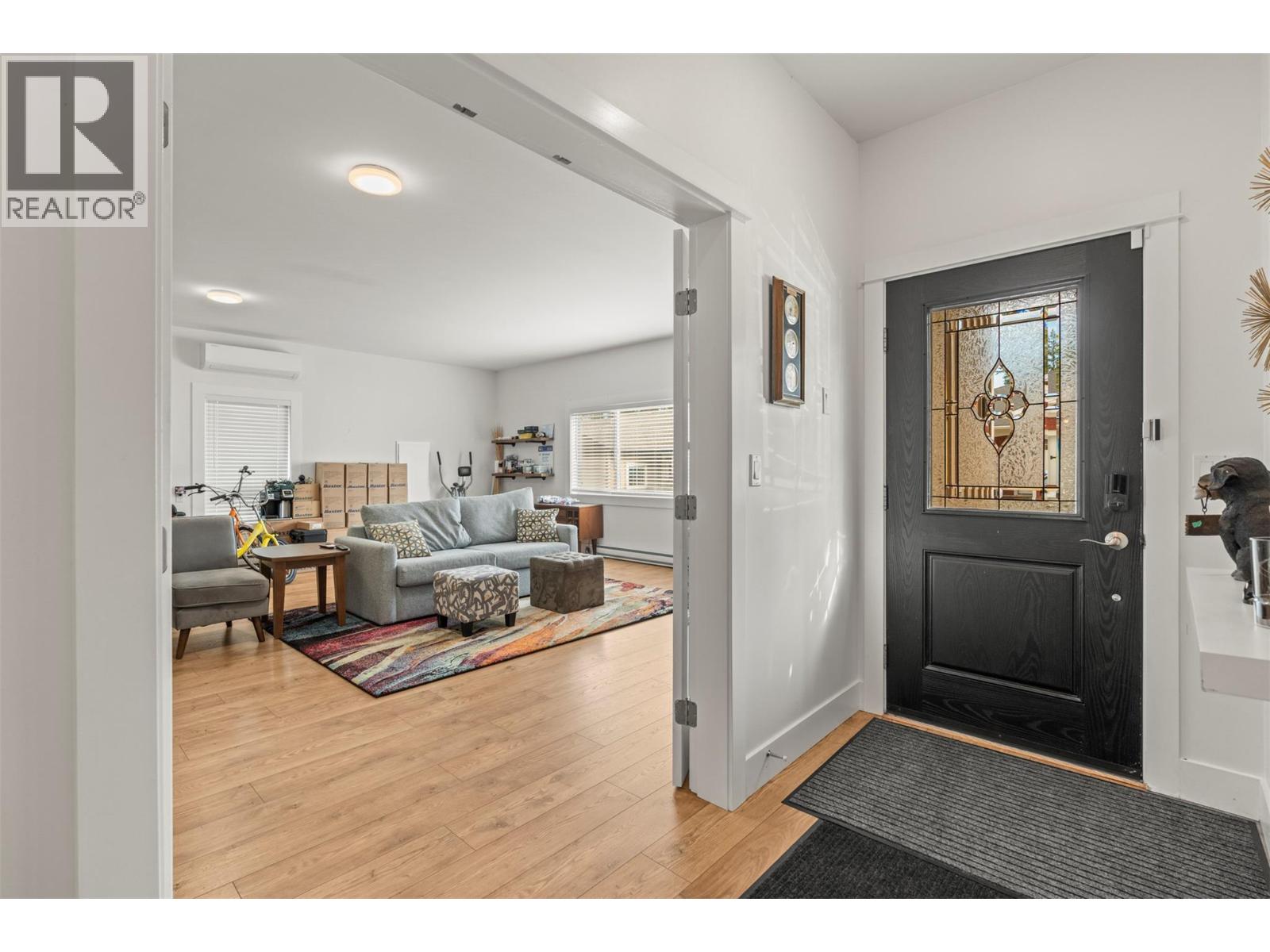205 Falcon Avenue Property Photo 3