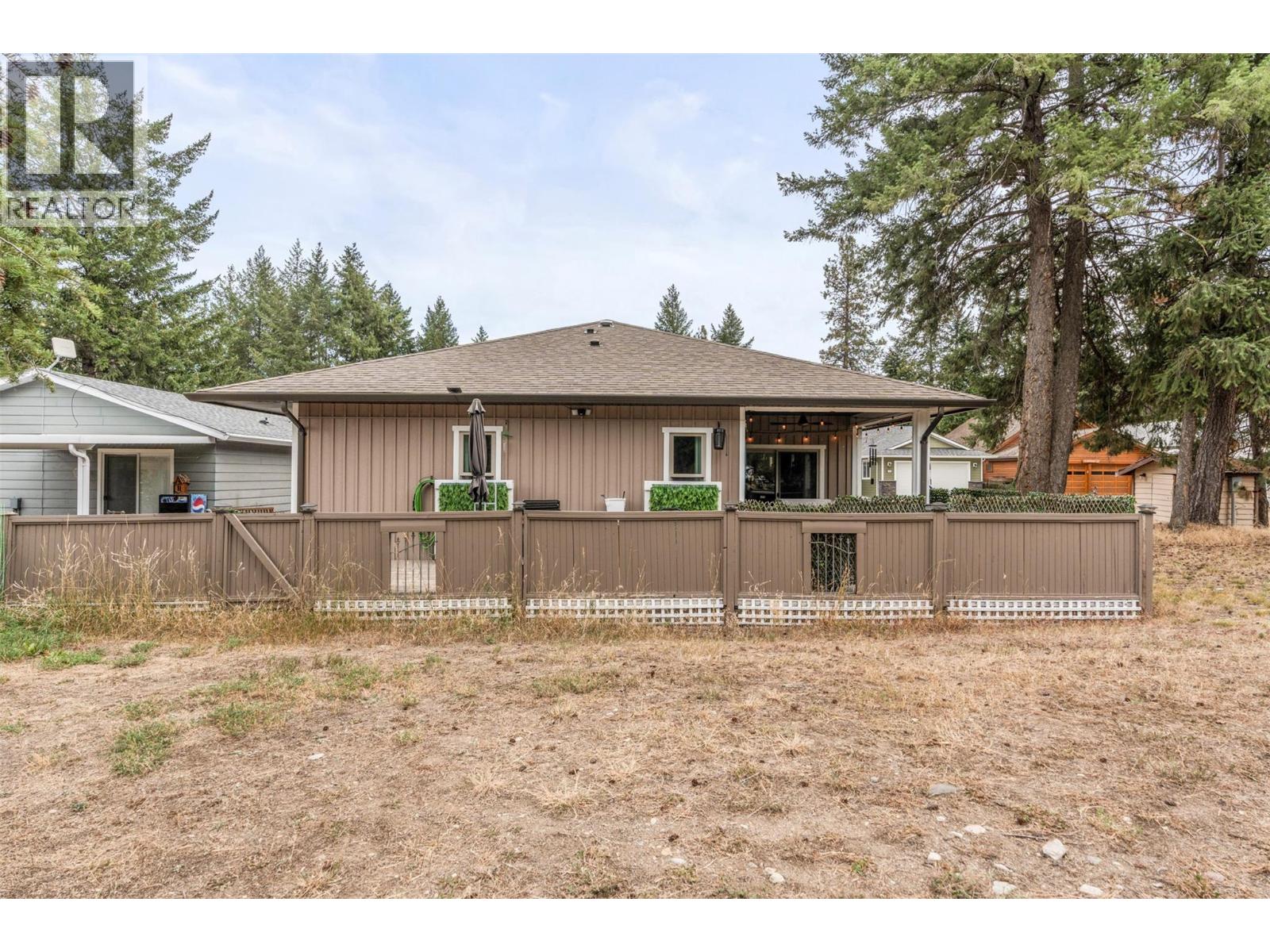 205 Falcon Avenue Property Photo 45