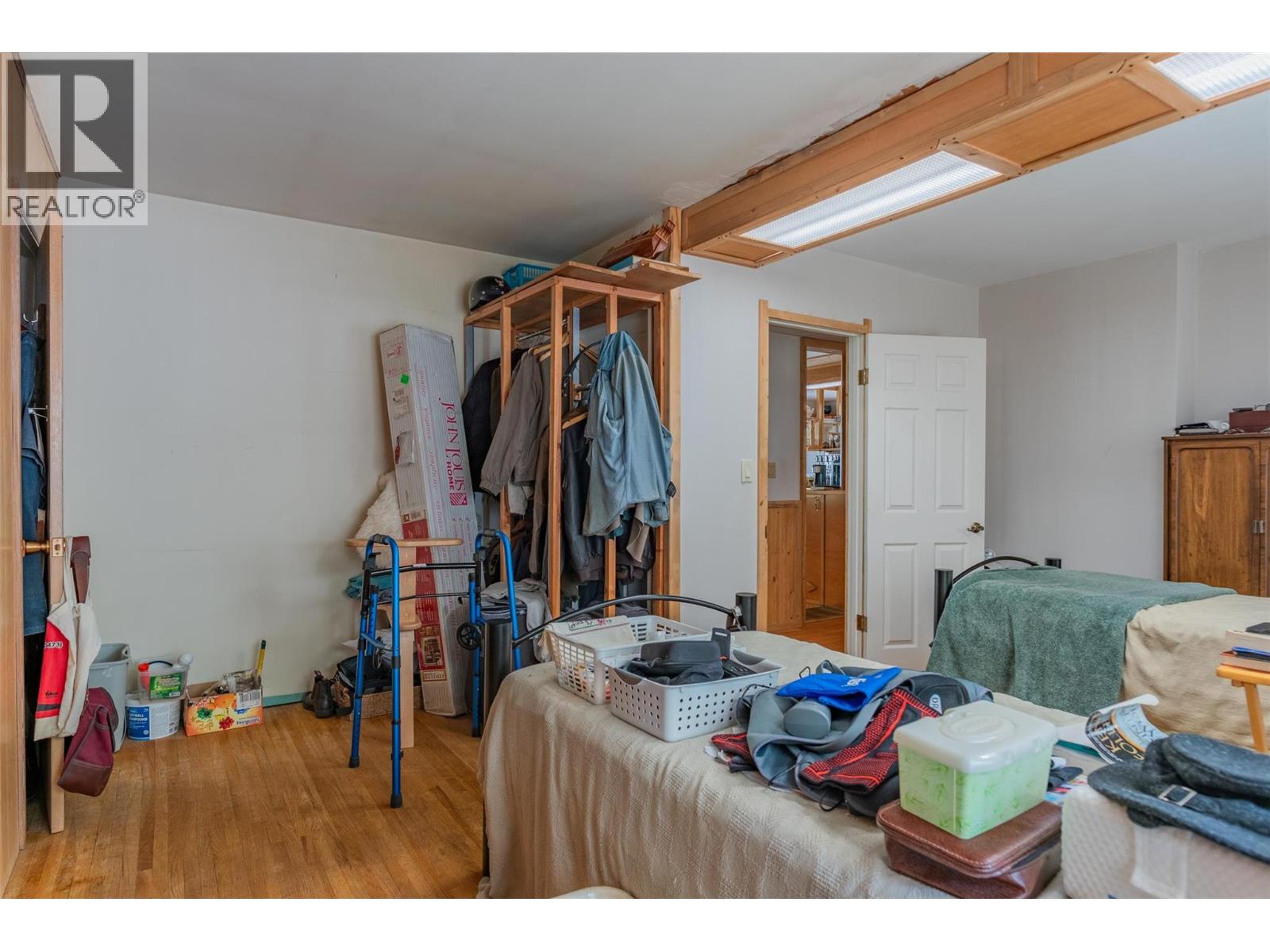 2828 9th Avenue Property Photo 14